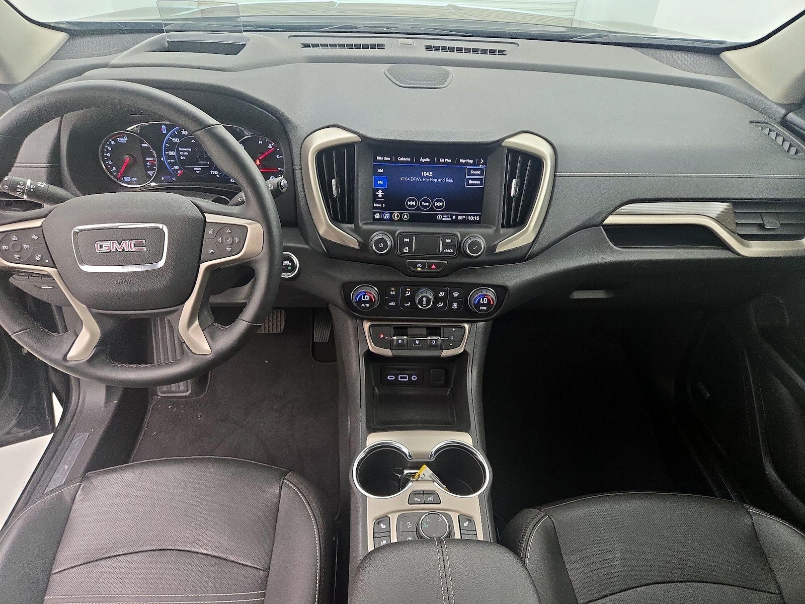 Apple CarPlay® & Android Auto™