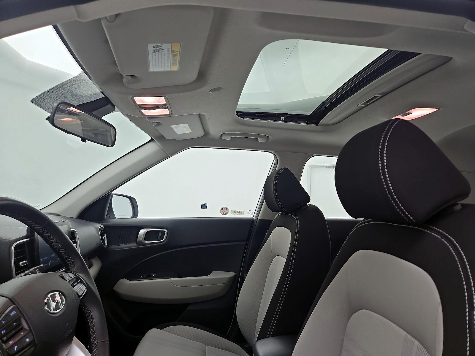 Sunroof(s) & Overhead Airbags