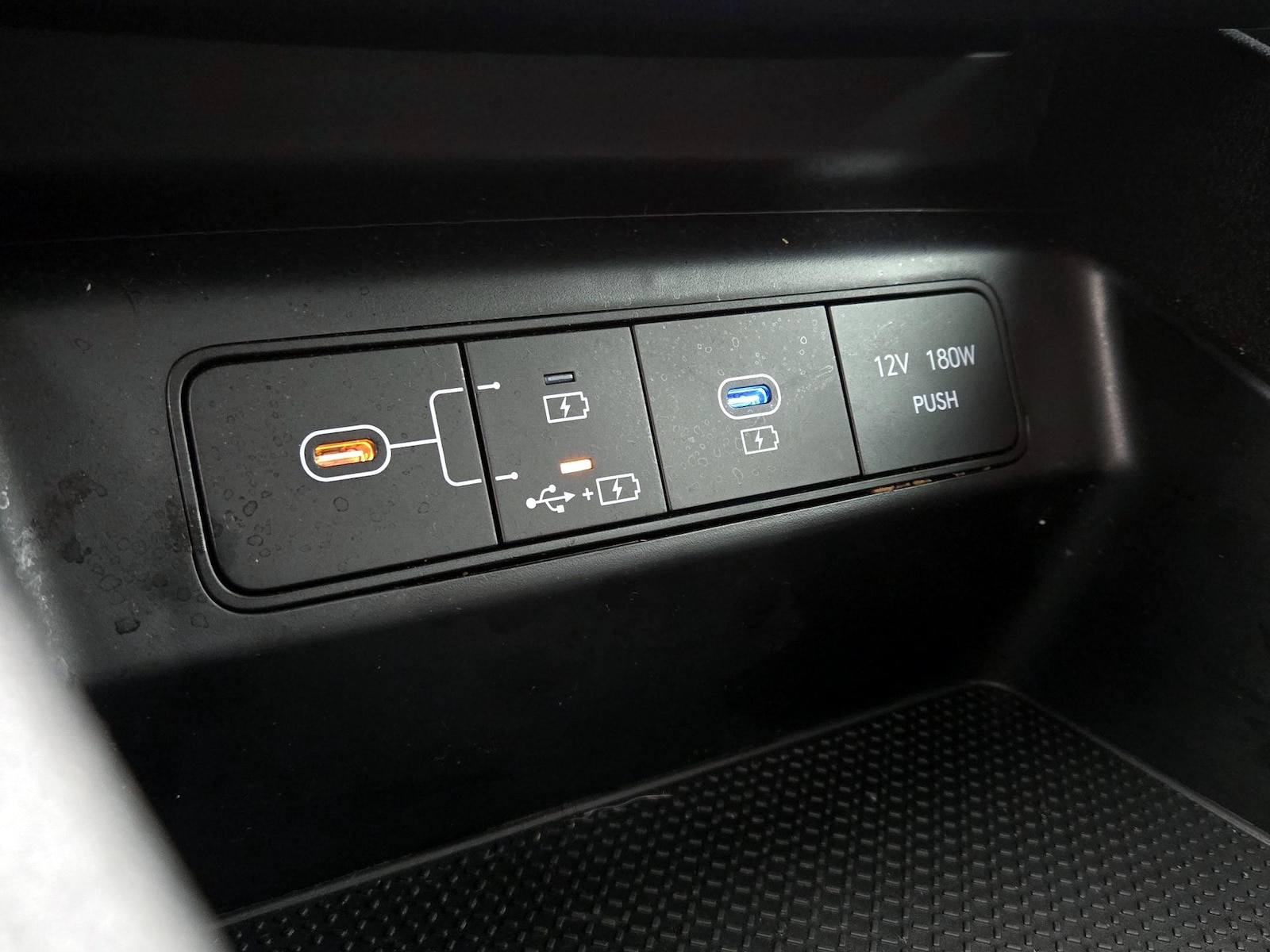2026 Hyundai Tucson SE - Photo 19