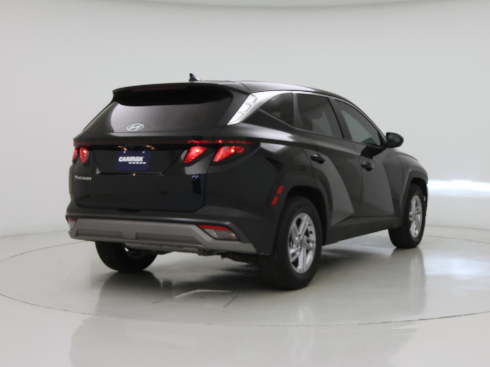 2026 Hyundai Tucson SE - Photo 9