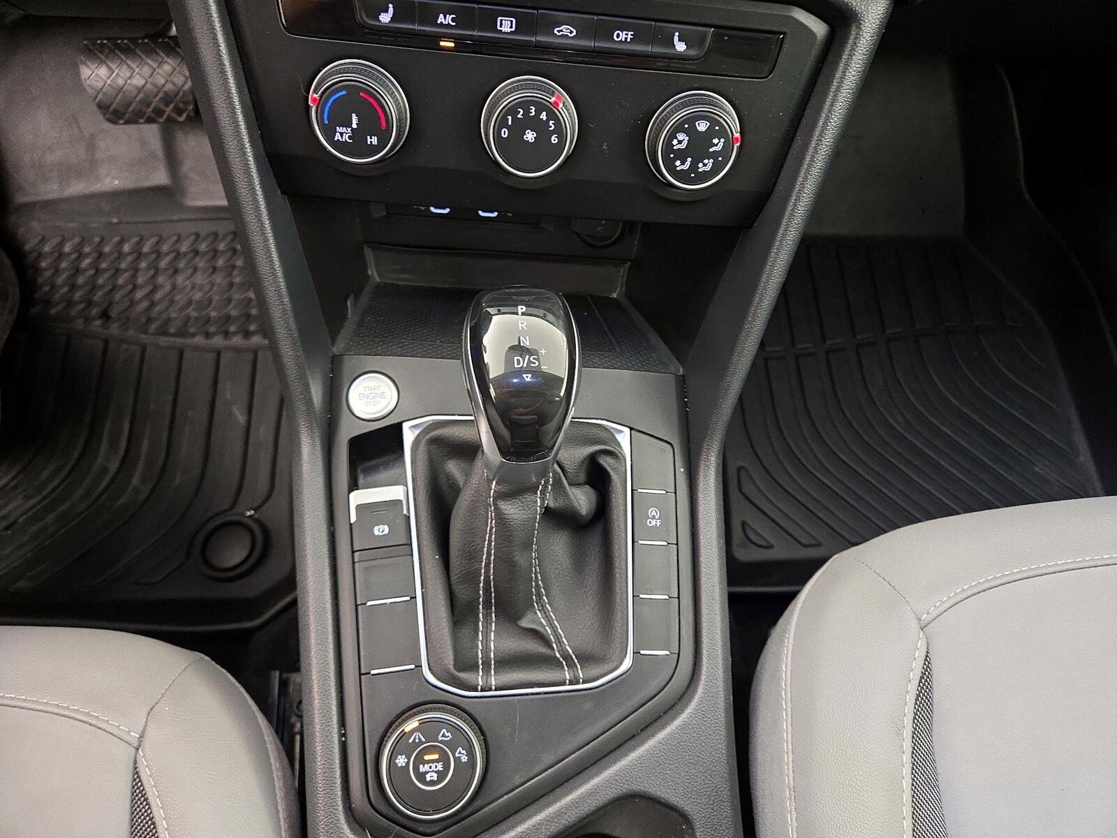 2022 Volkswagen Taos SE, photo 18