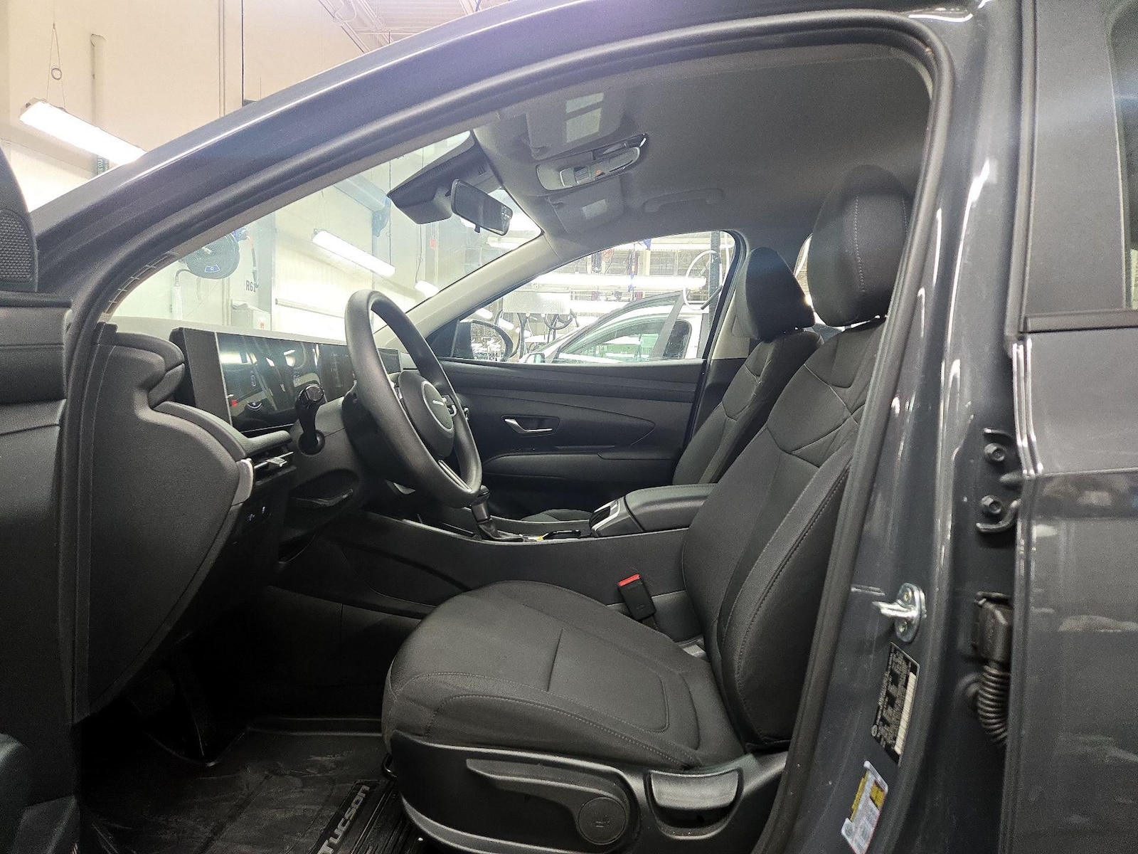 2026 Hyundai Tucson SE - Photo 12