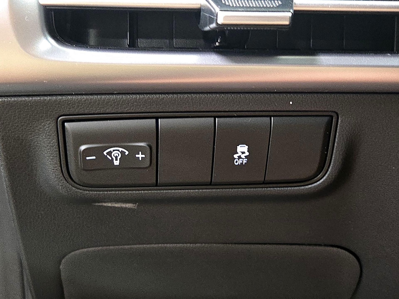 2026 Hyundai Tucson SE - Photo 14