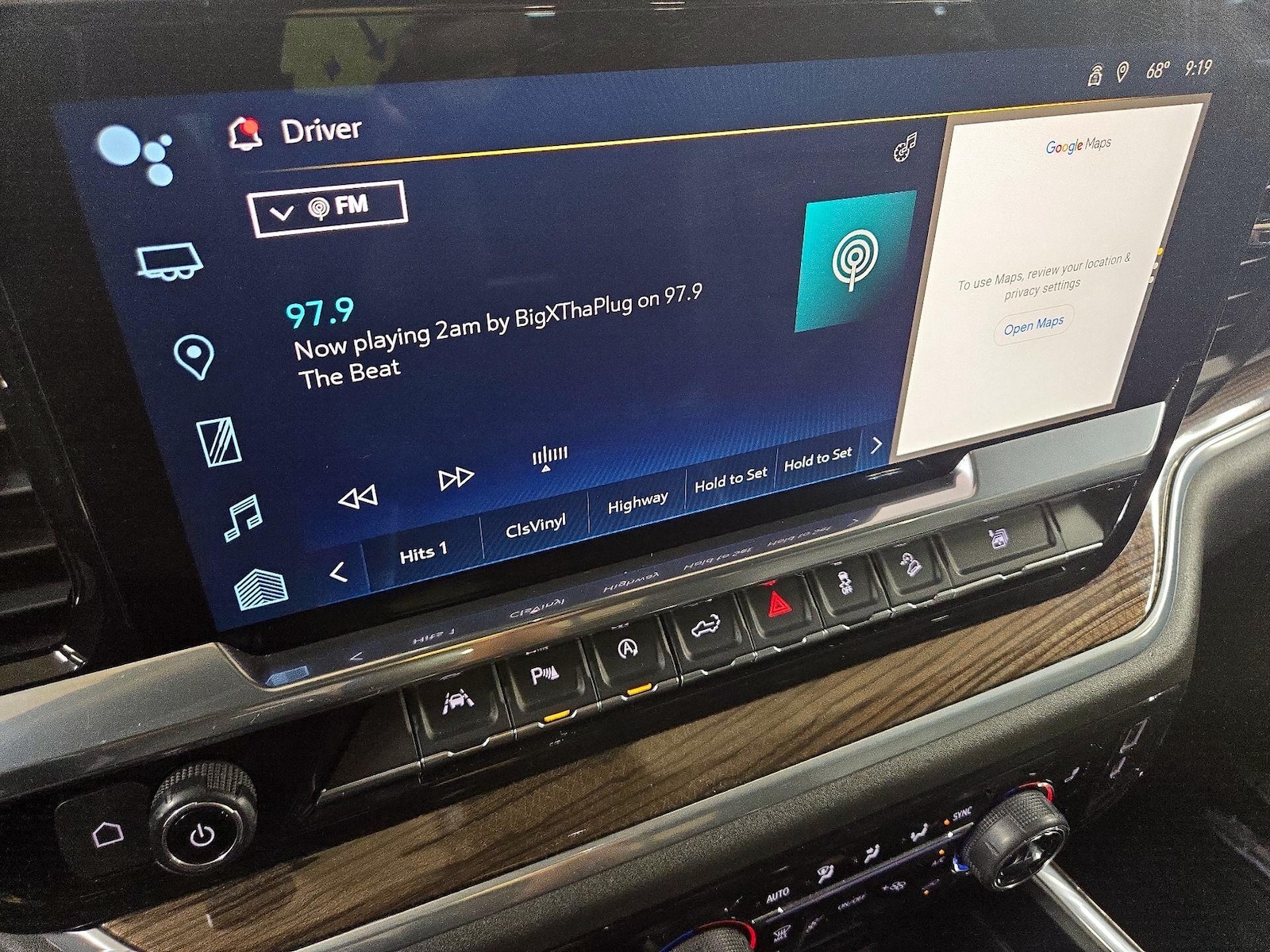 2022 Chevrolet Silverado 1500 RST - Photo 15