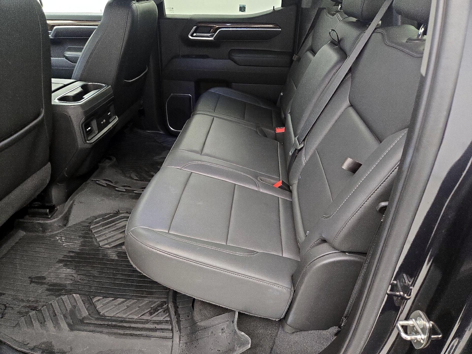 2022 Chevrolet Silverado 1500 RST - Photo 19