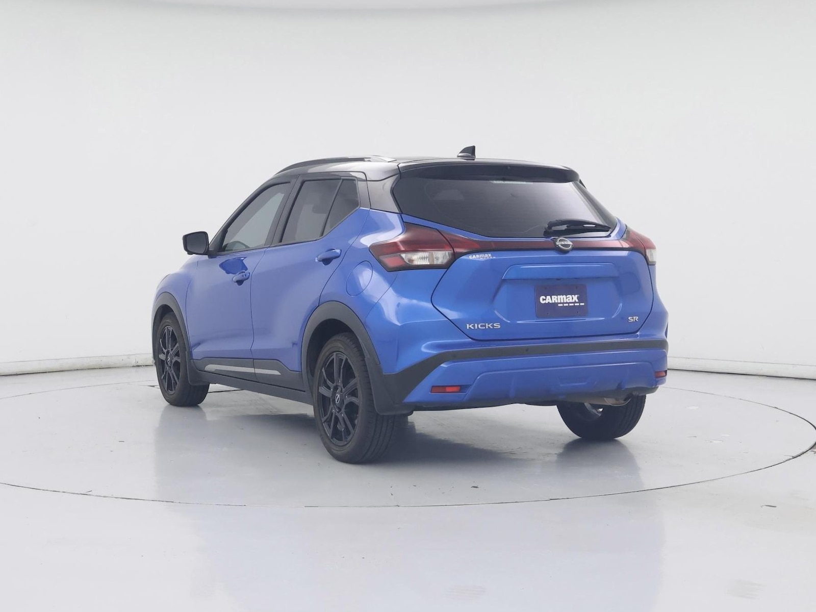 2023 Nissan Kicks SR - Photo 3