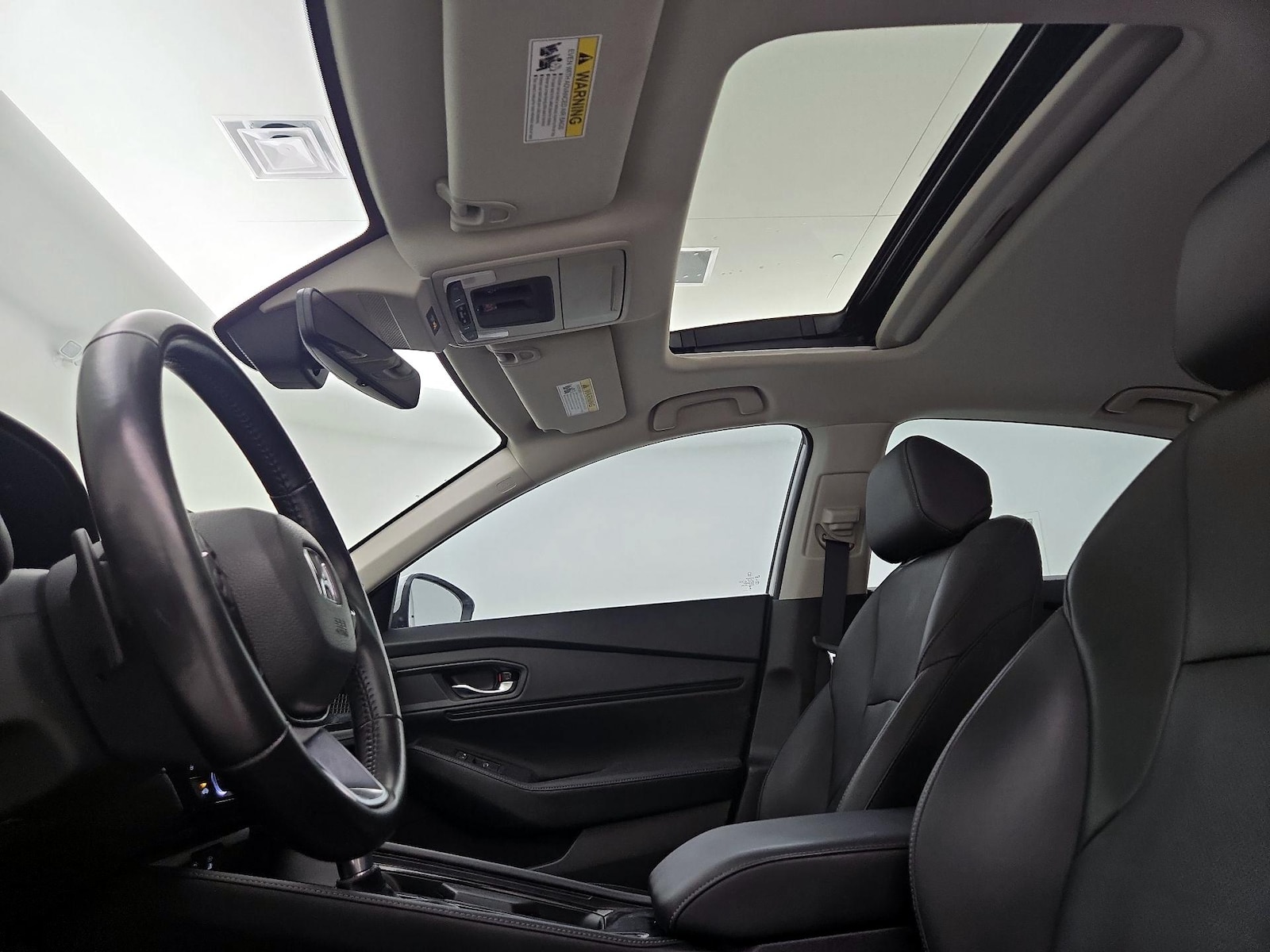 Sunroof(s) & Overhead Airbags