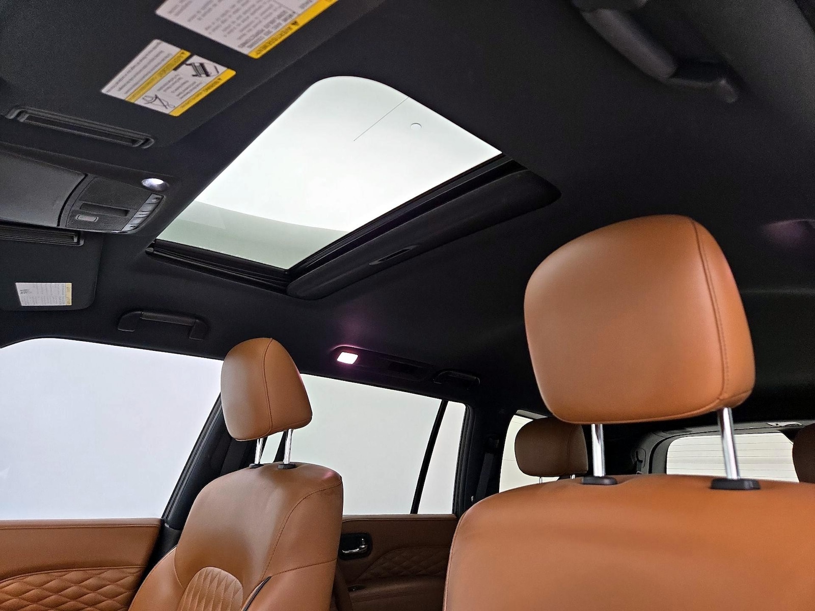 Sunroof(s) & Overhead Airbags