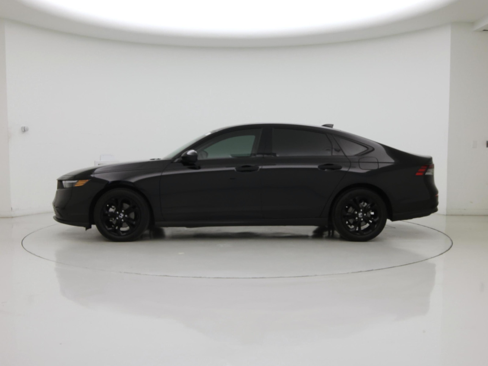2025 Honda Accord SE - Photo 4