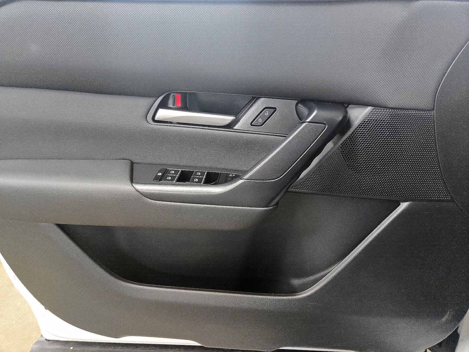 2025 Mazda CX-50 Premium - Photo 13