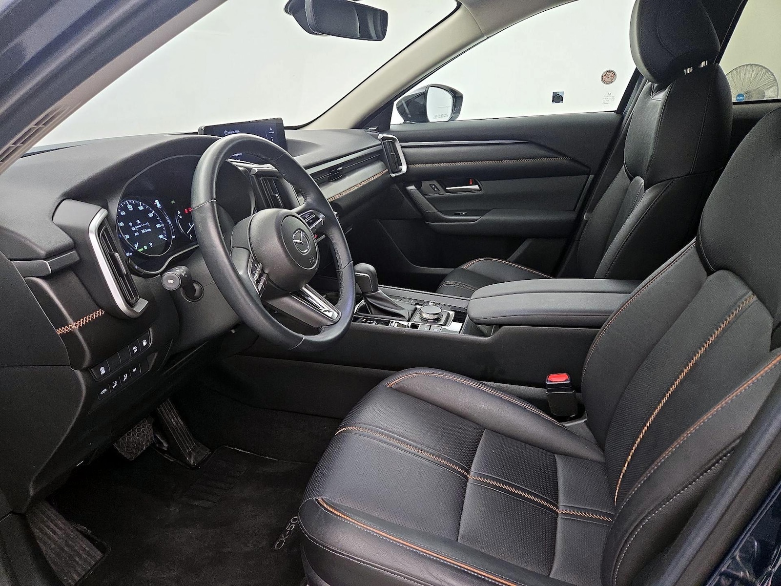 2025 Mazda CX-50 Premium - Photo 12