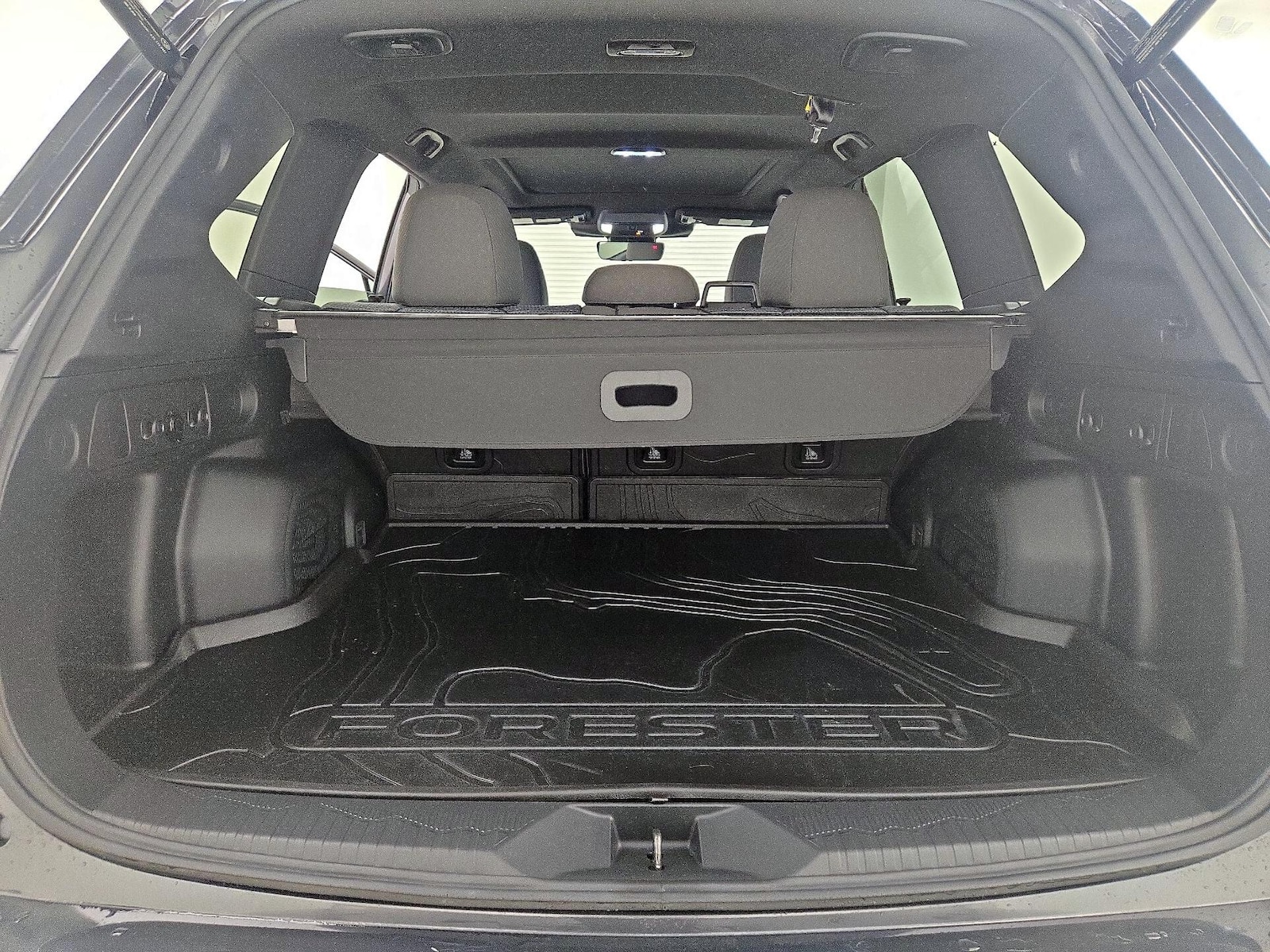 2025 Subaru Forester Premium - Photo 22