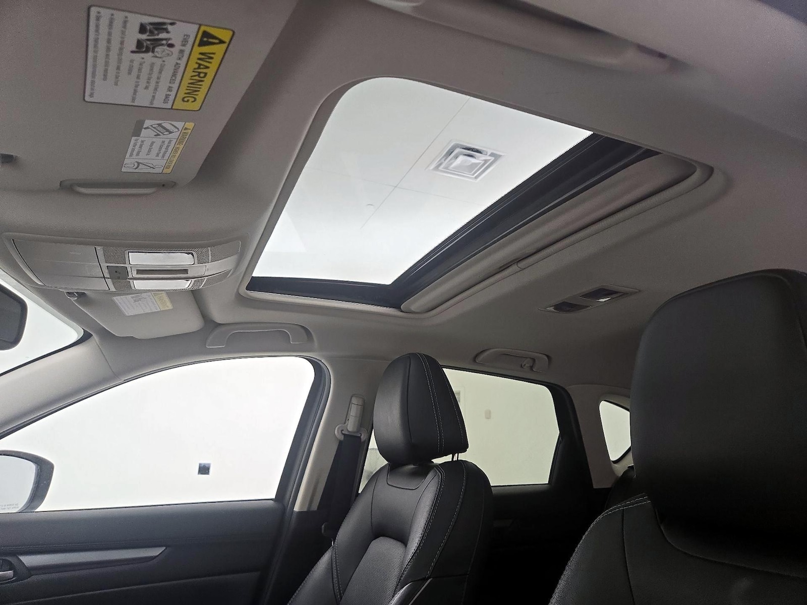 Sunroof(s) & Overhead Airbags