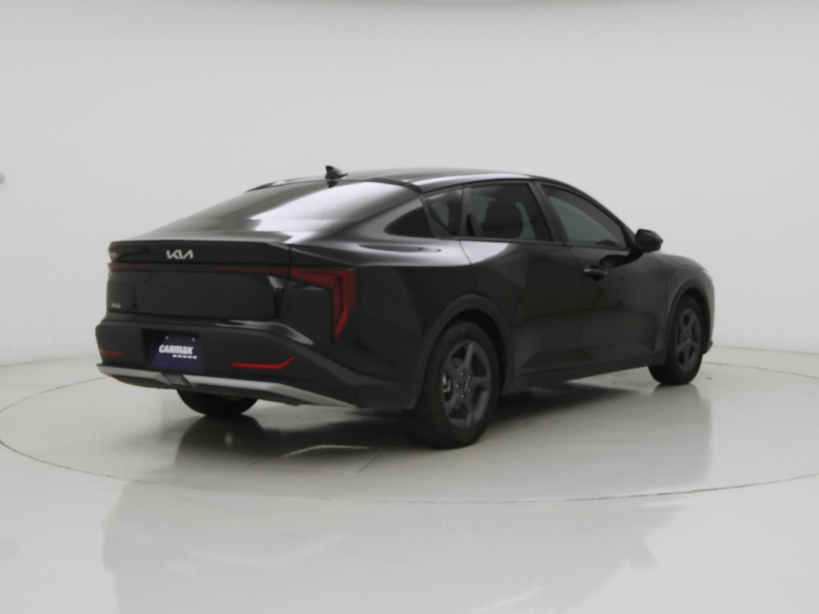 2025 Kia K4 LXS - Photo 9