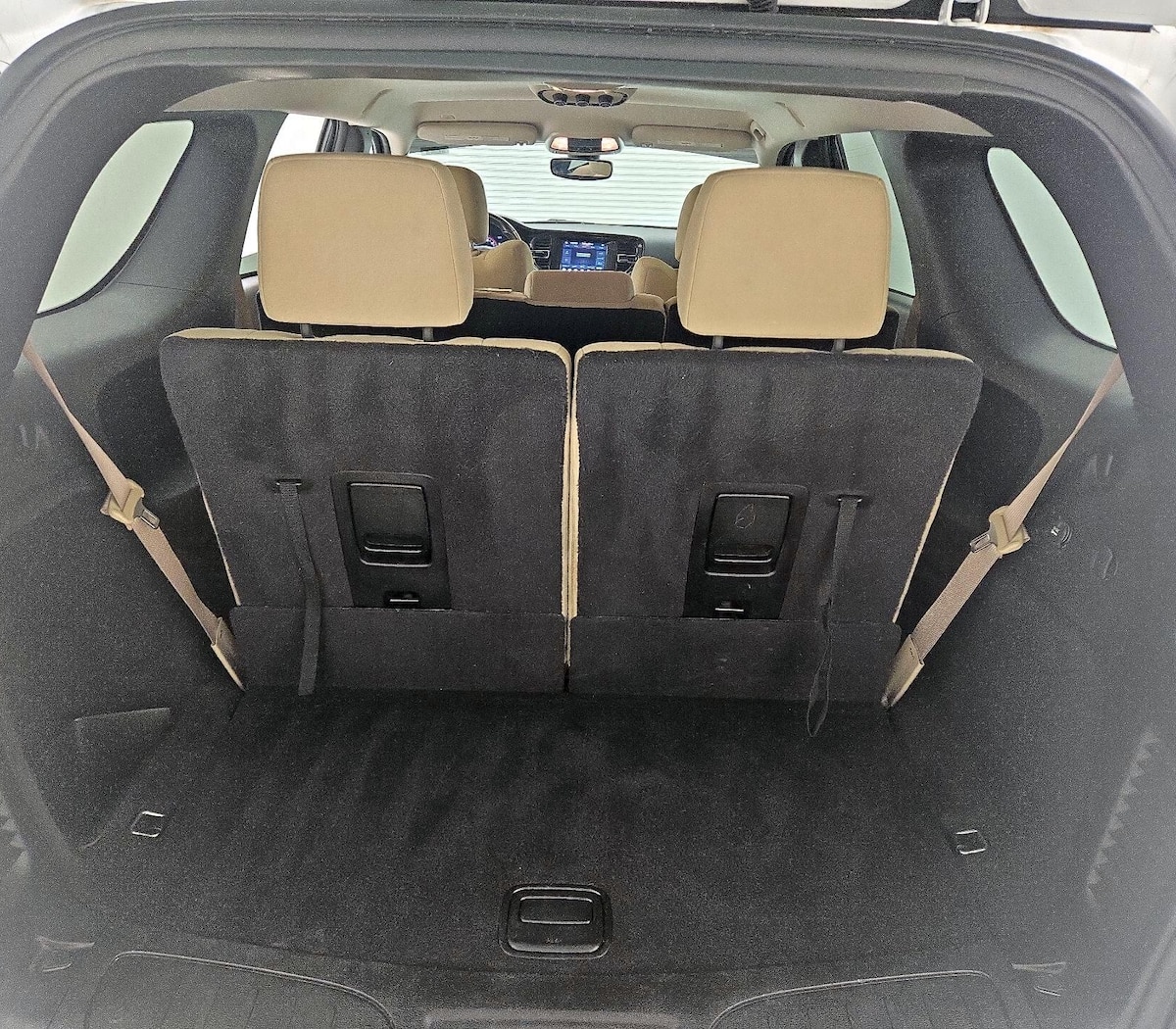 Trunk/Cargo (Seats Up)