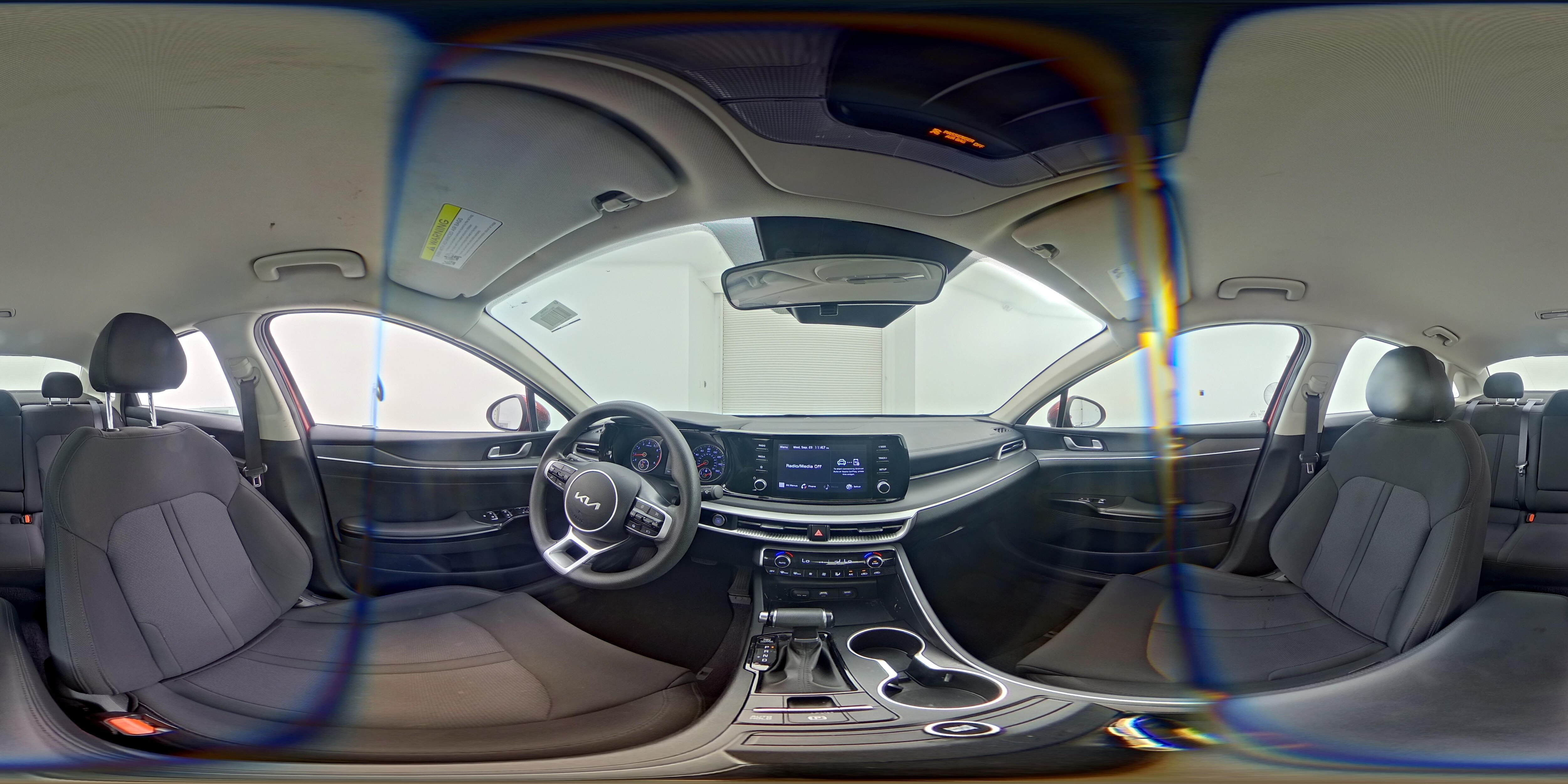 2023 Kia K5 LXS - Photo 24