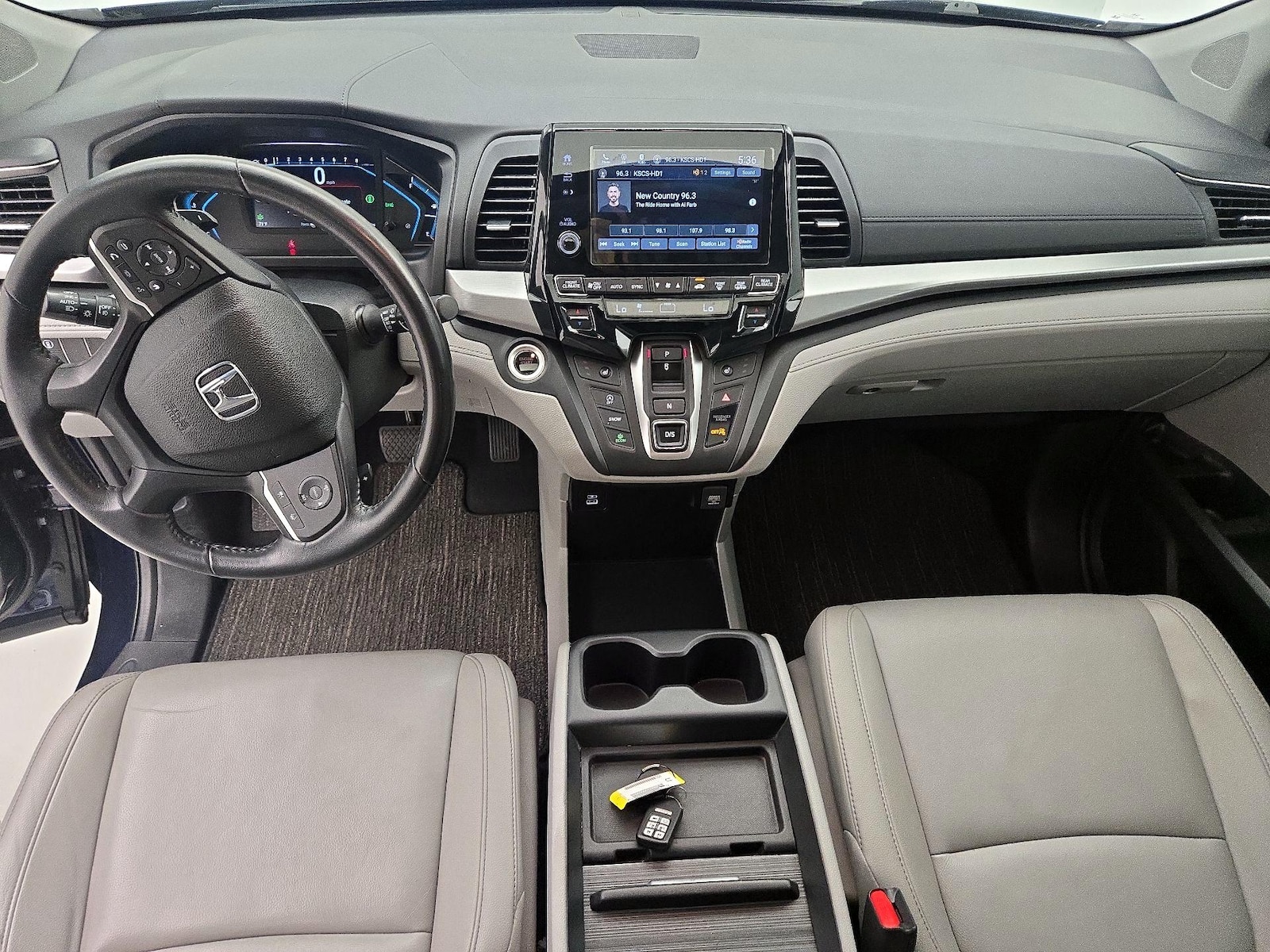 Apple CarPlay® & Android Auto™