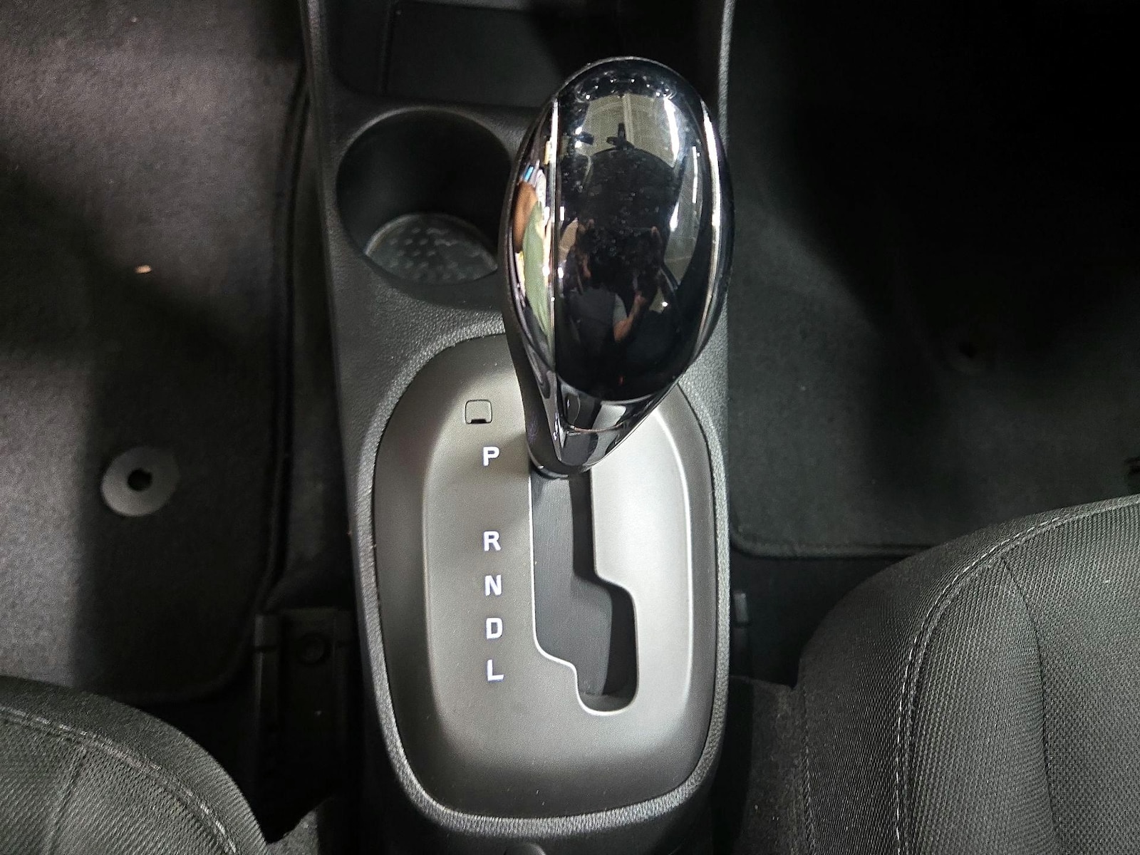 2021 Chevrolet Spark LS - Photo 18