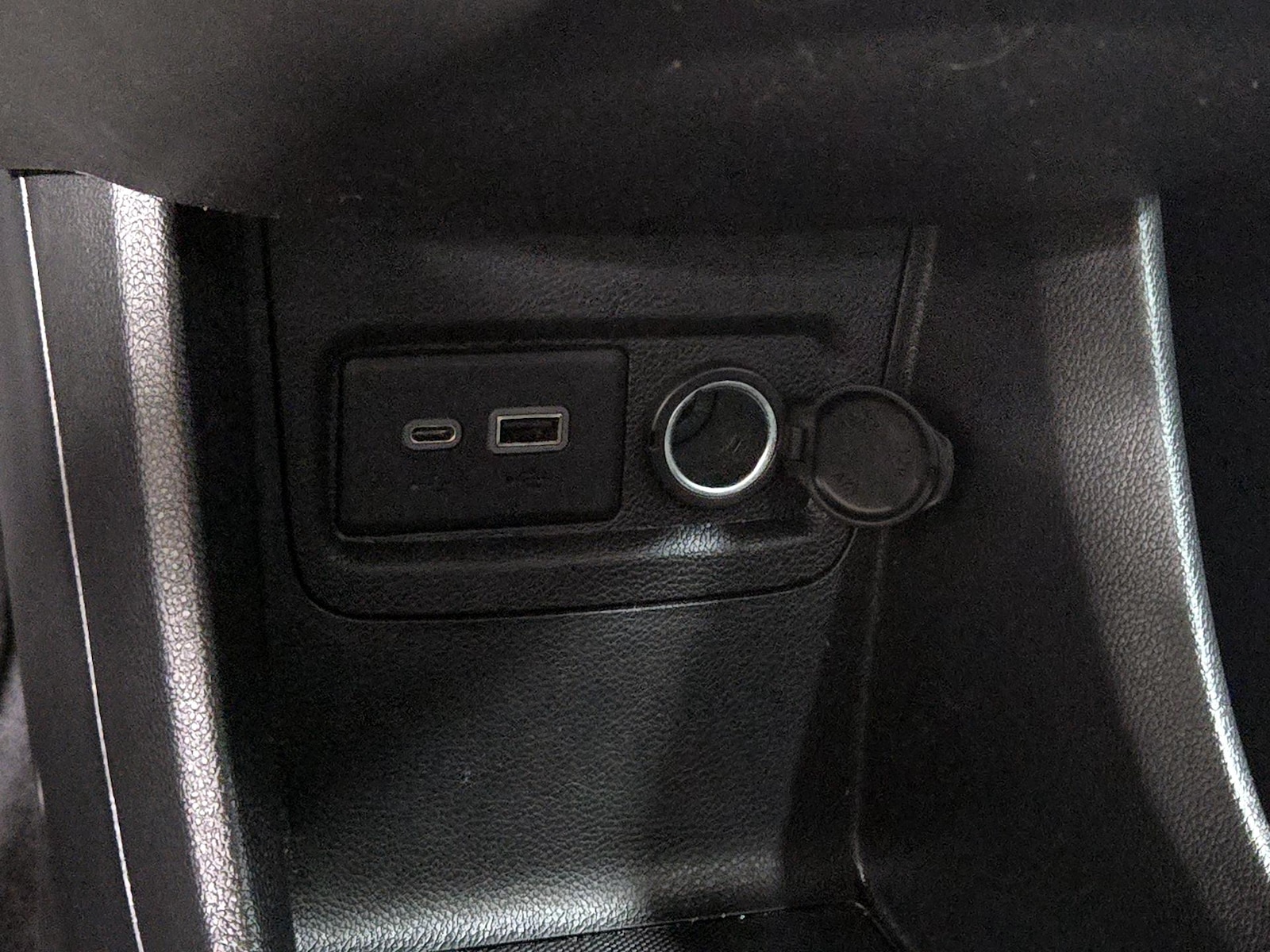 2021 Chevrolet Spark LS - Photo 19