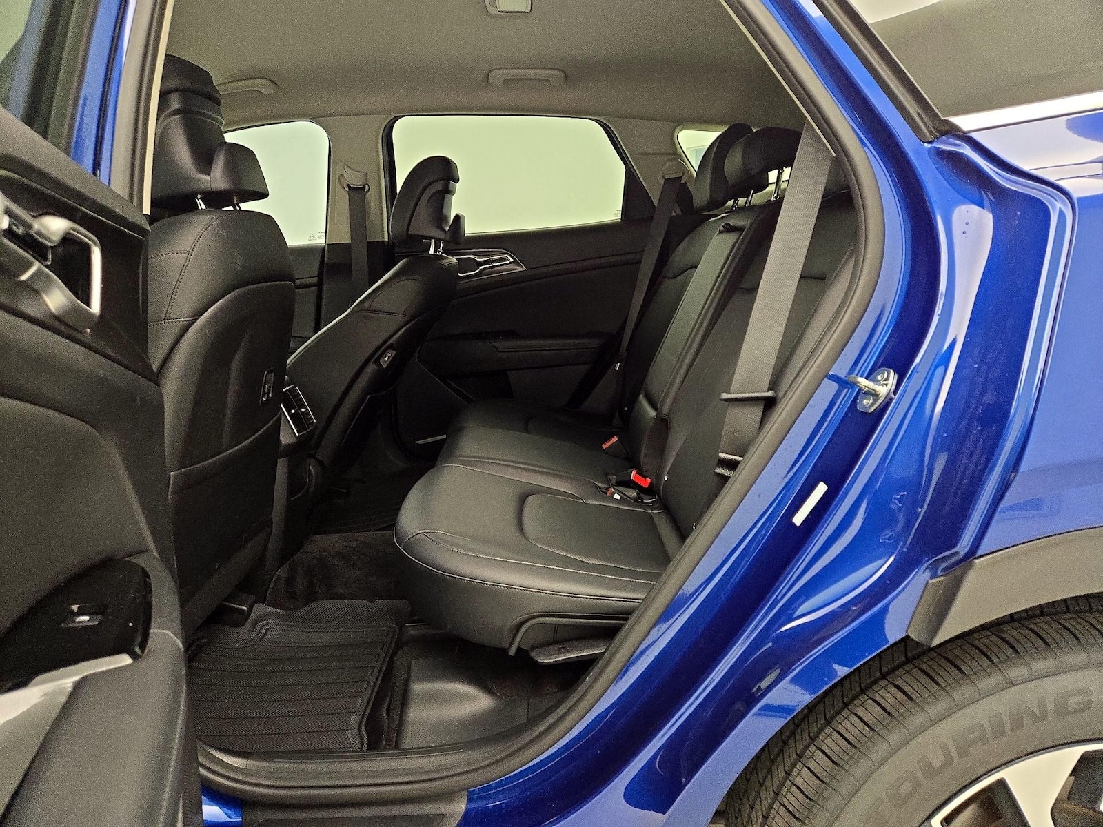 2024 Kia Sportage EX - Photo 21