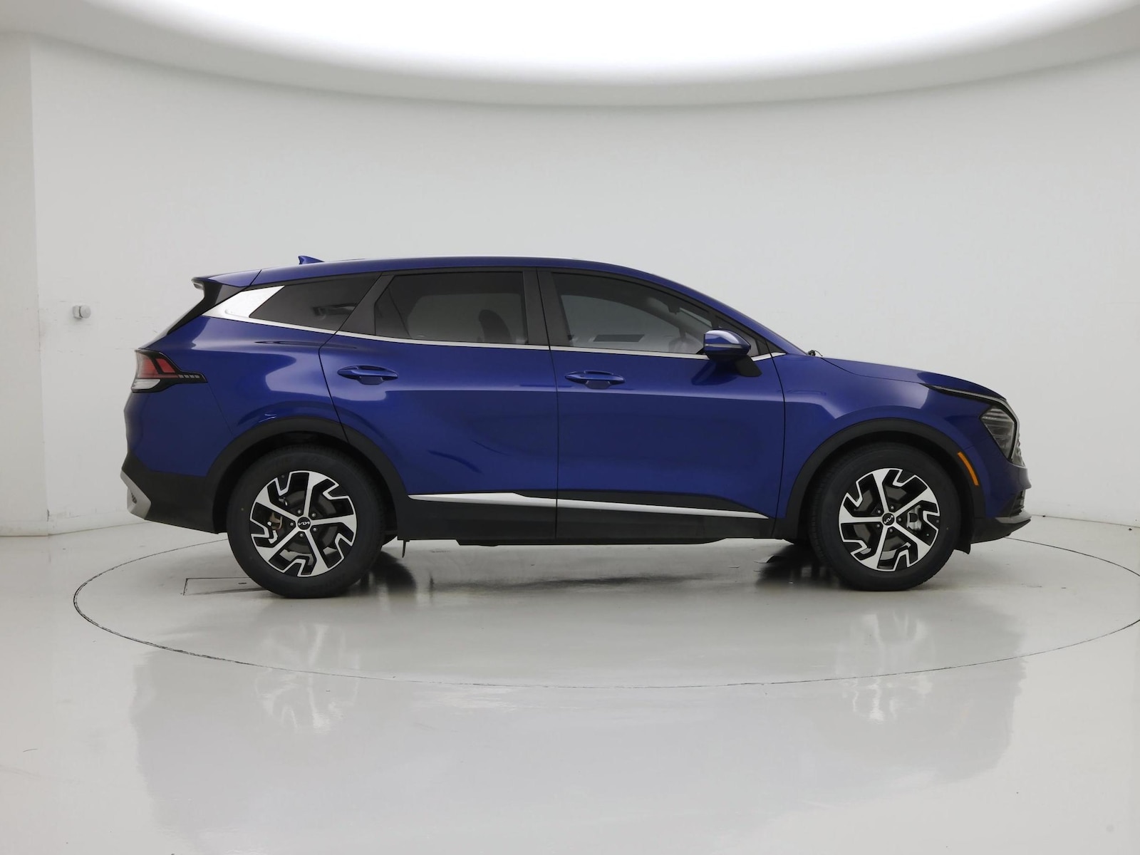 2024 Kia Sportage EX - Photo 8