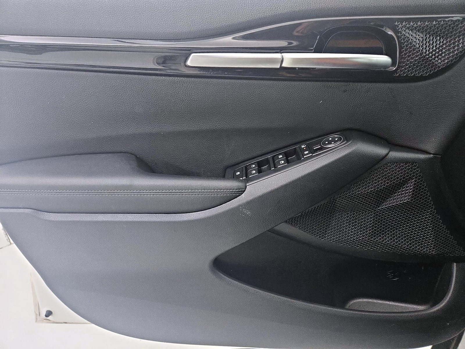 2026 Kia Seltos S - Photo 13