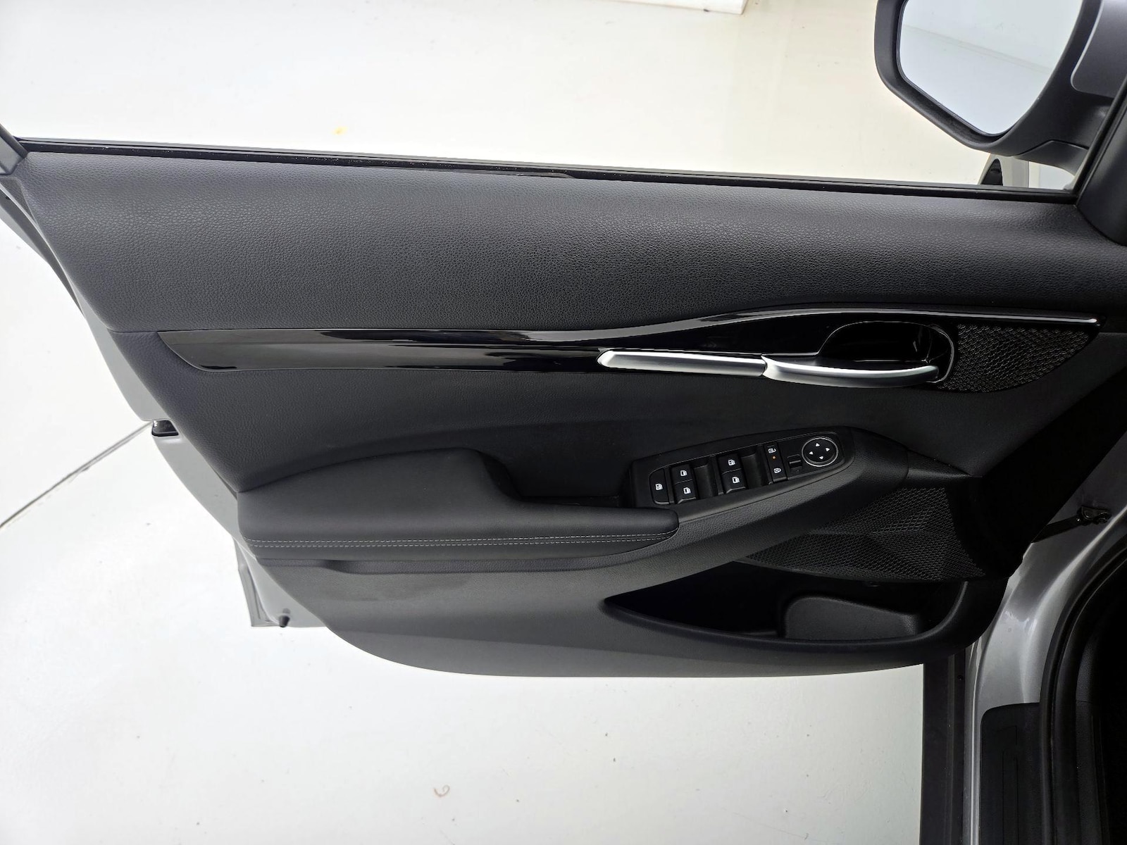 2026 Kia Seltos EX - Photo 13
