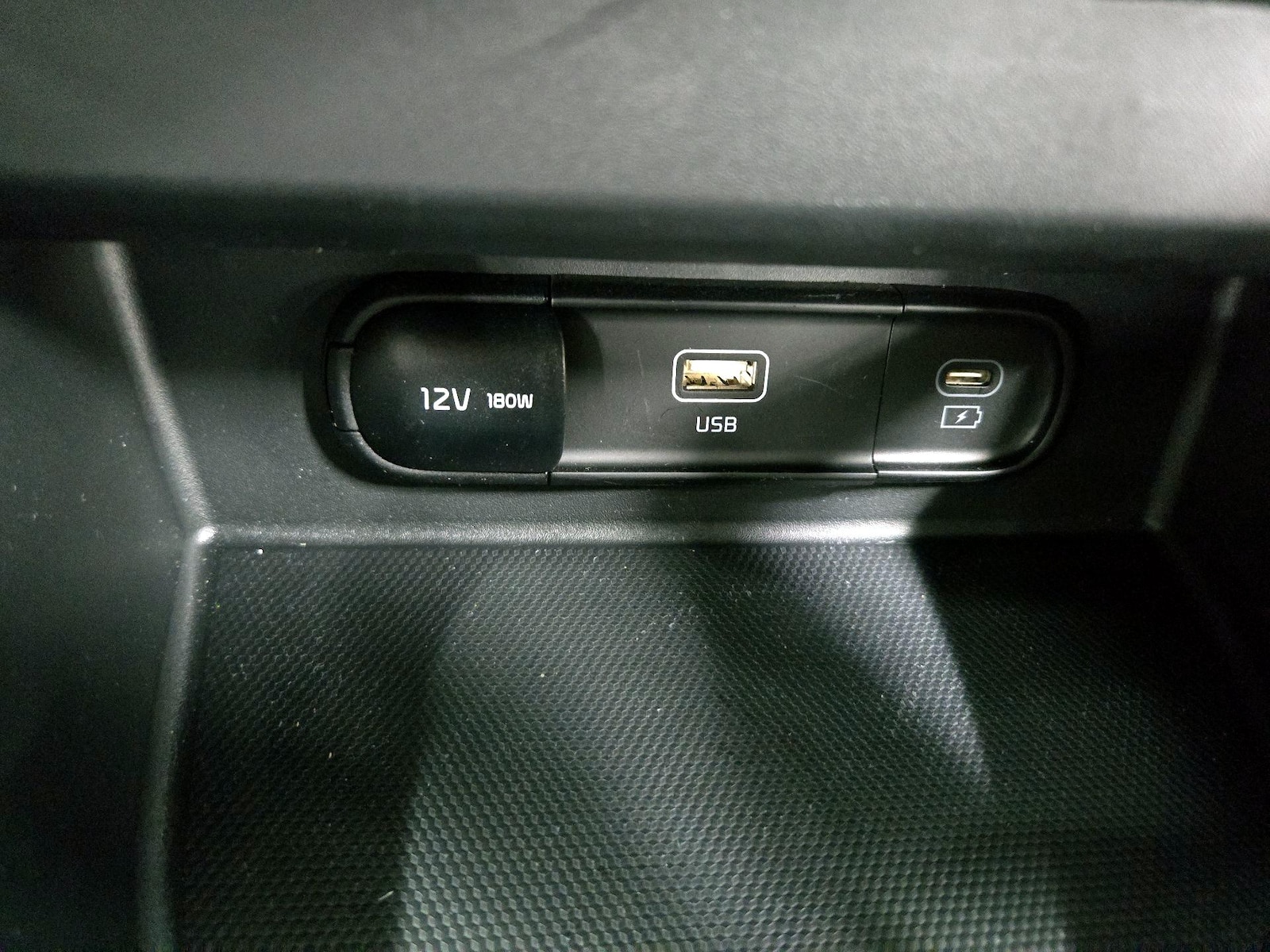 2026 Kia Seltos EX - Photo 19