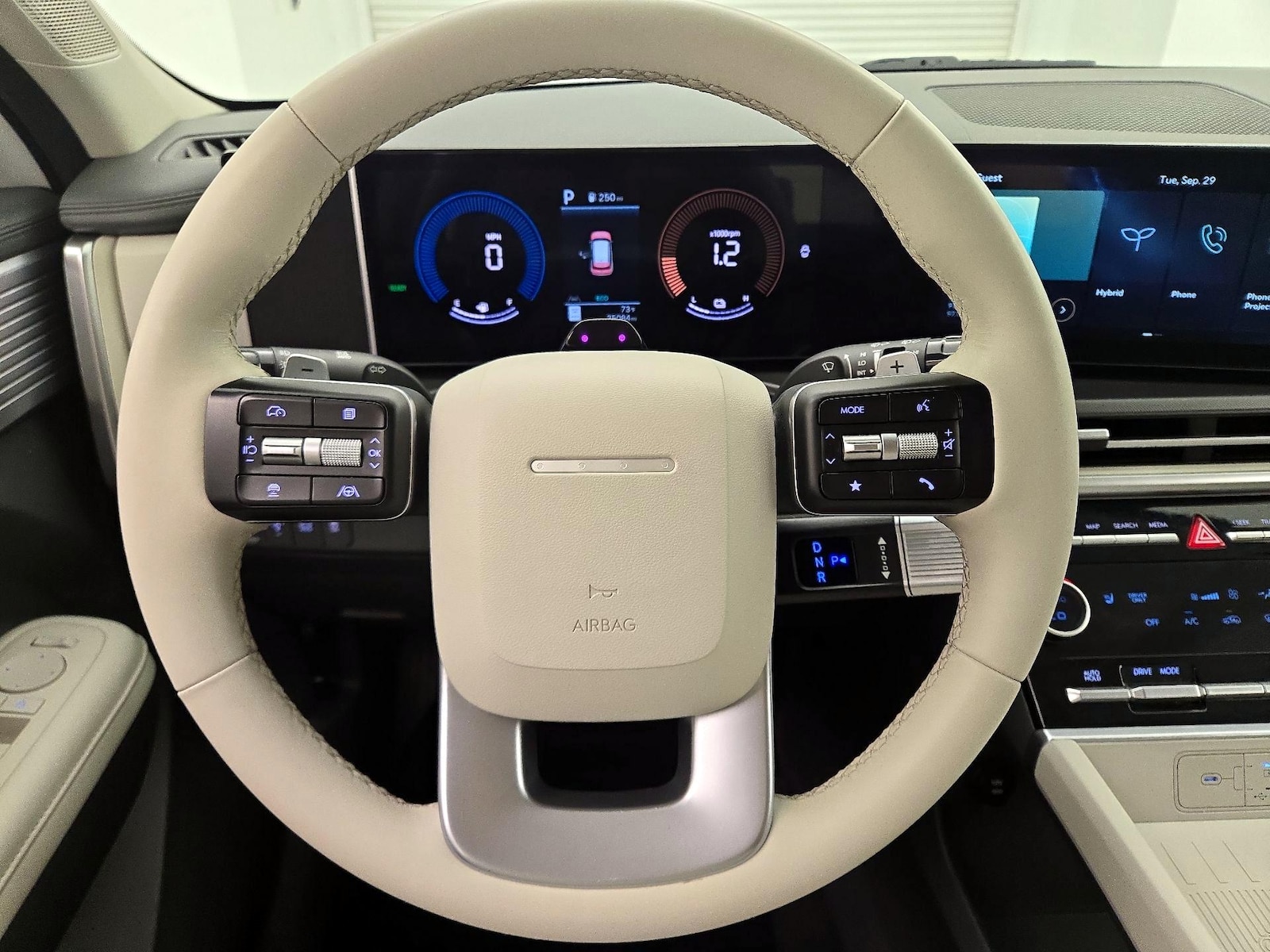 2025 Hyundai Santa Fe SEL - Photo 11