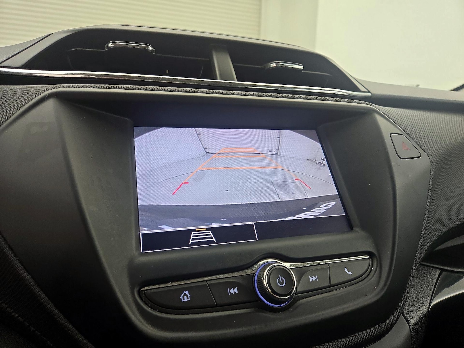2021 Chevrolet Trailblazer LS - Photo 15