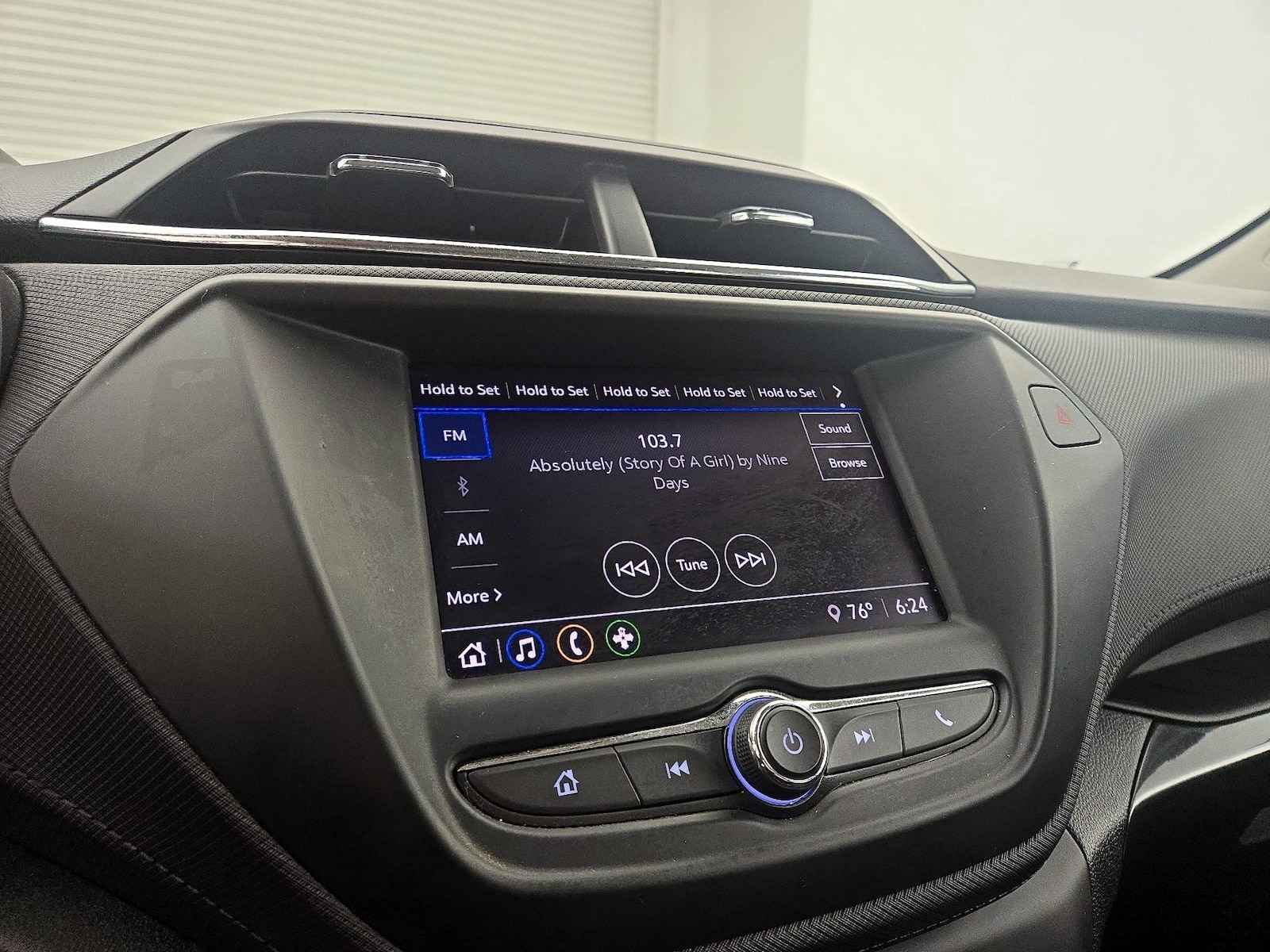 2021 Chevrolet Trailblazer LS - Photo 16
