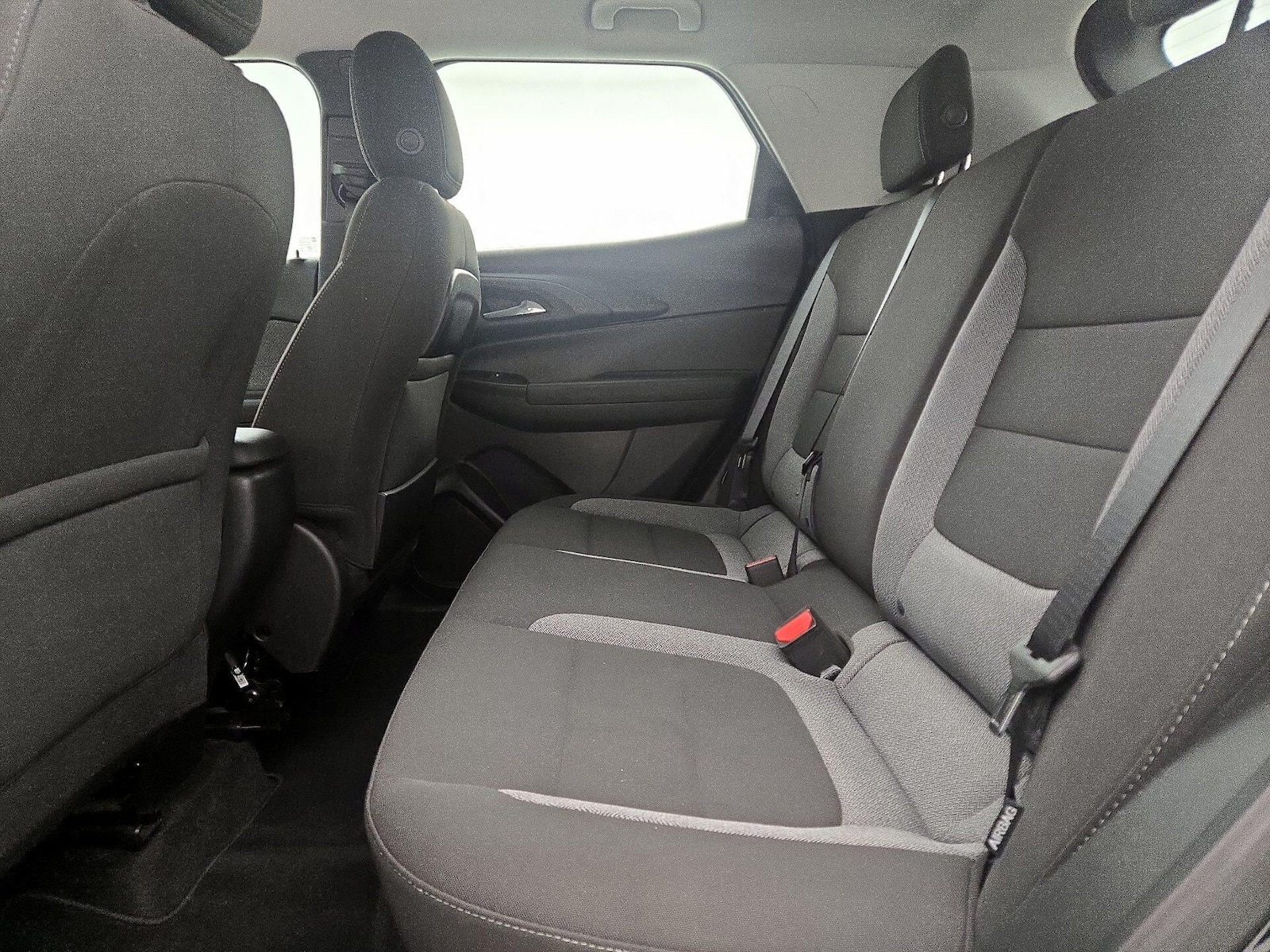 2021 Chevrolet Trailblazer LS - Photo 20
