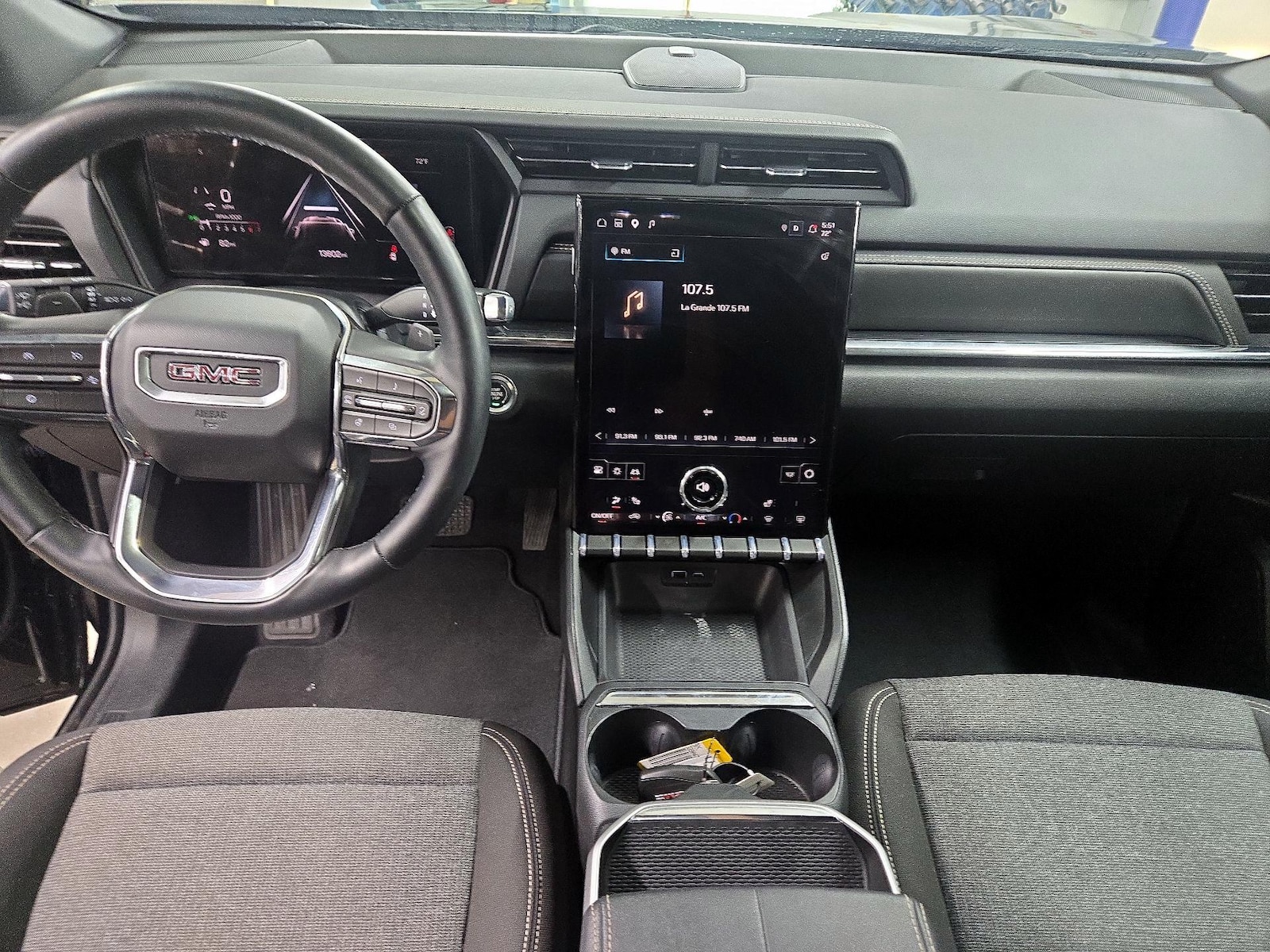 Apple CarPlay® & Android Auto™