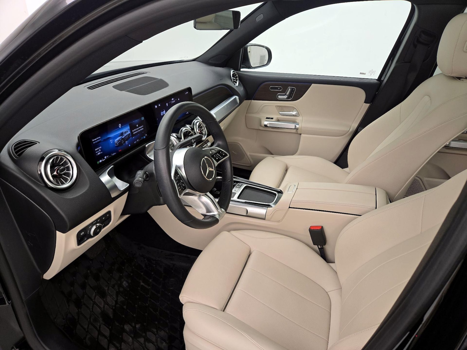 Power Seat(s) & Side Airbags