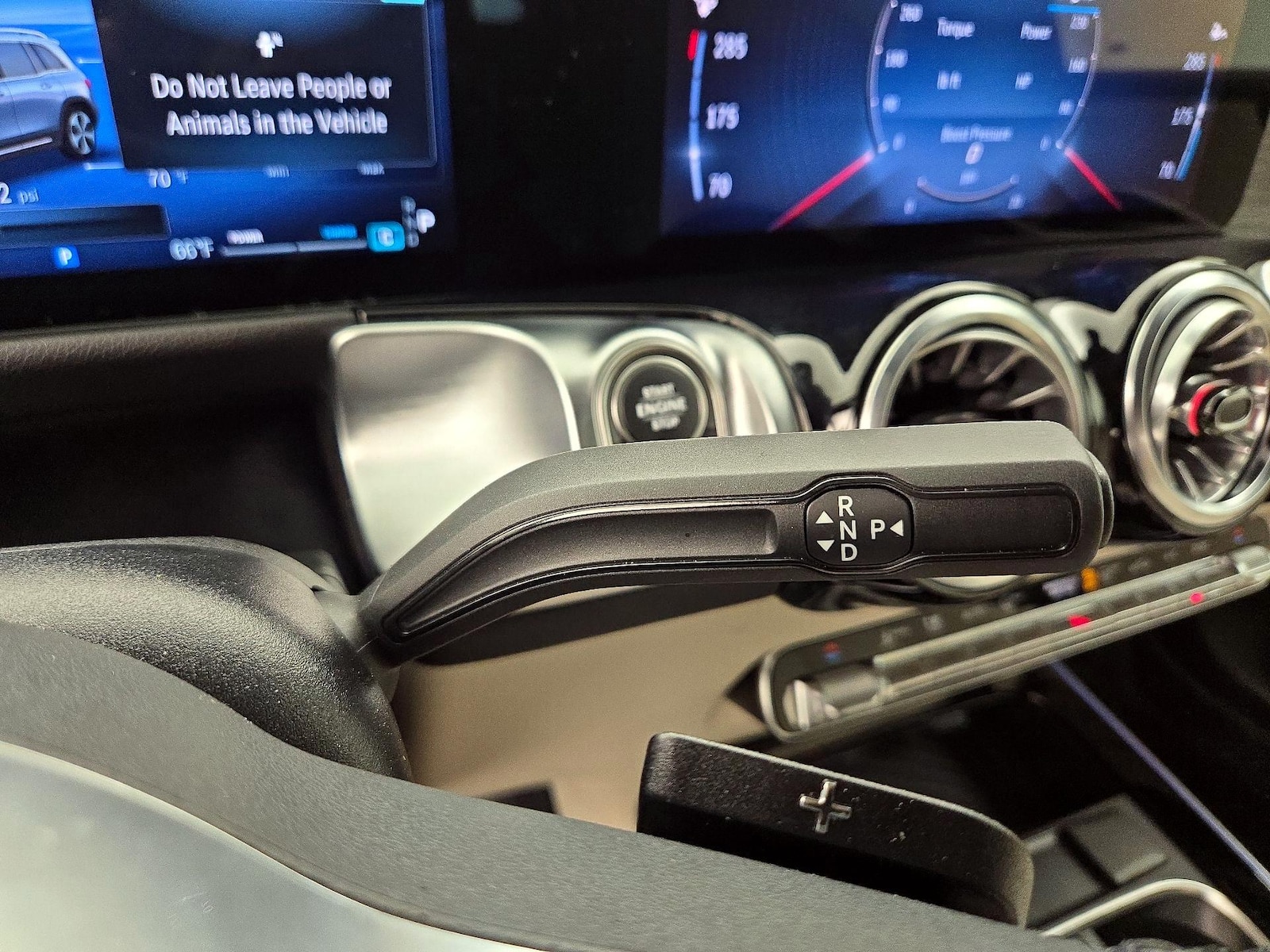 2026 Mercedes-Benz GLB GLB 250 - Photo 18