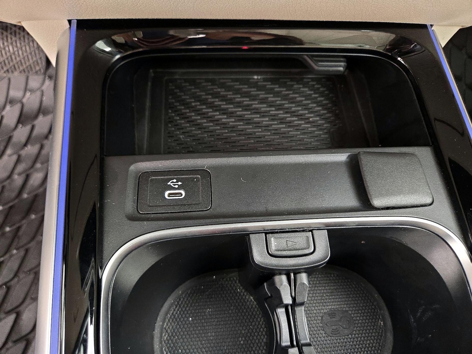2026 Mercedes-Benz GLB GLB 250 - Photo 19