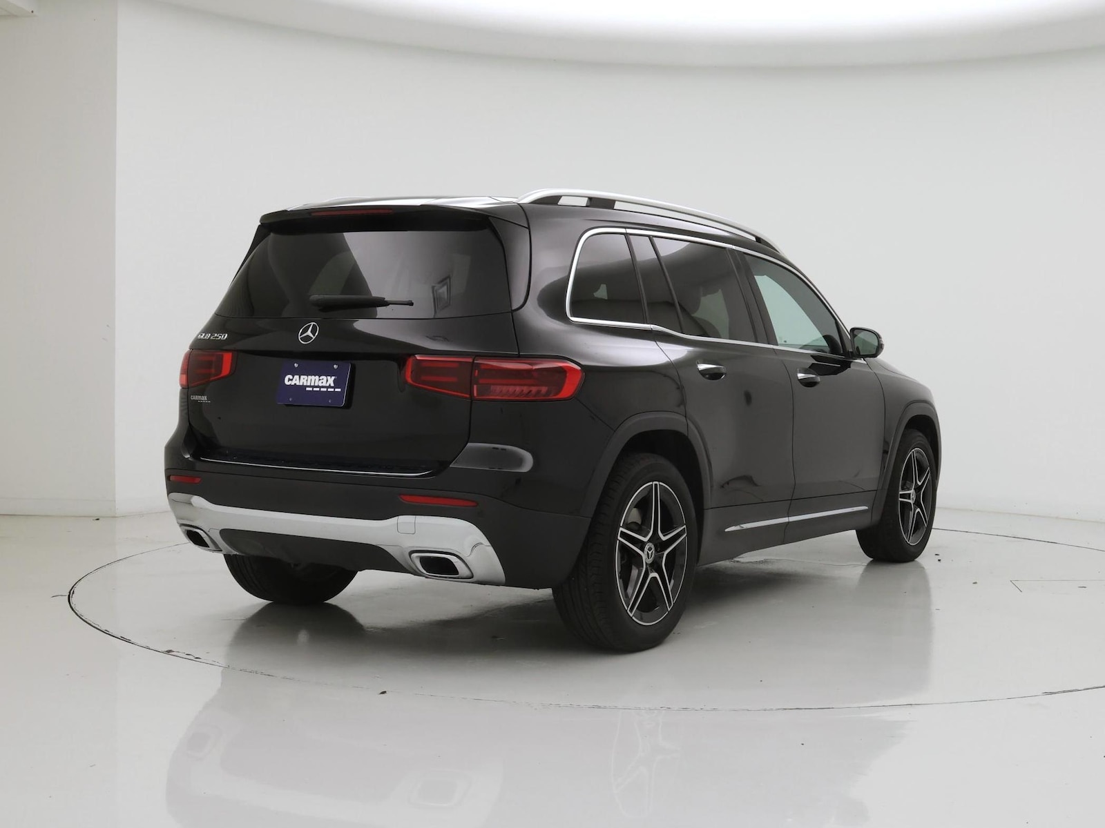 2026 Mercedes-Benz GLB GLB 250 - Photo 9