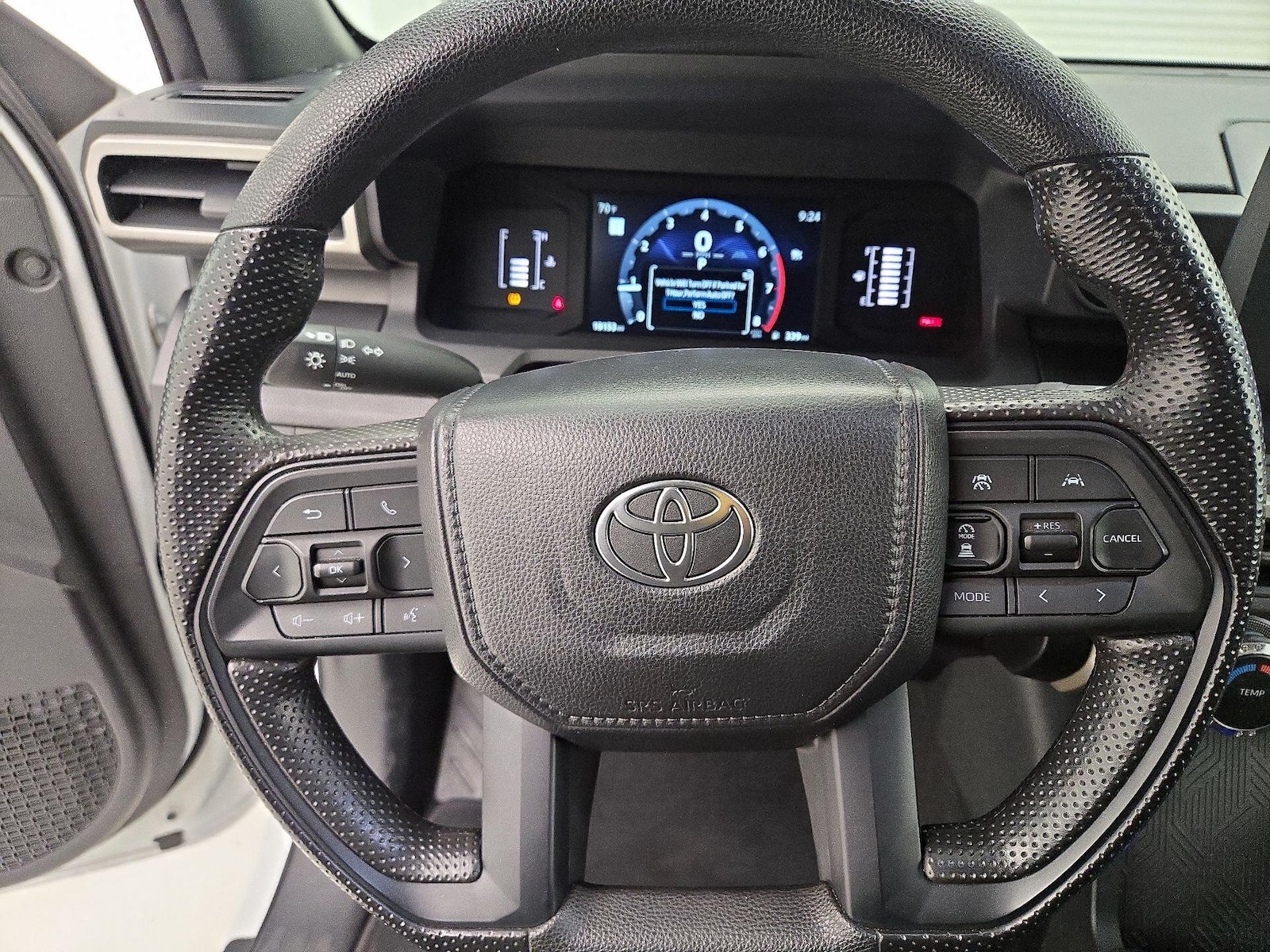 2025 Toyota Tacoma SR - Photo 11