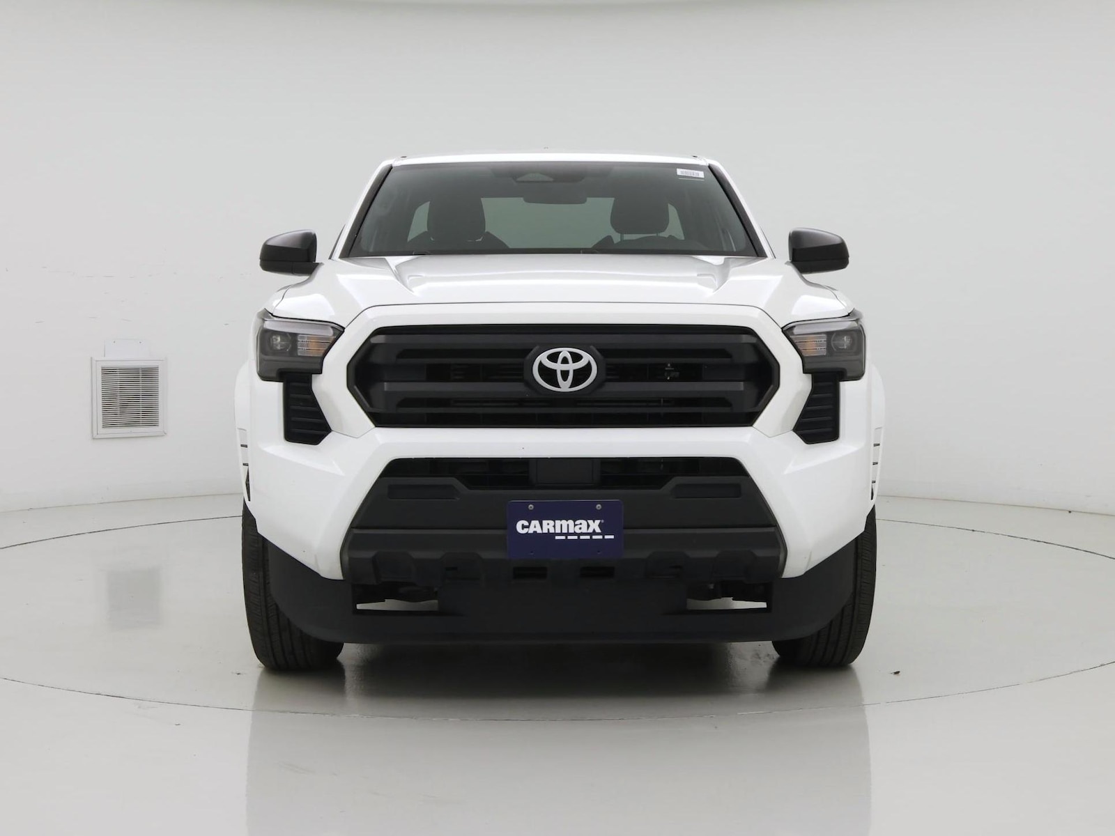 2025 Toyota Tacoma SR - Photo 6
