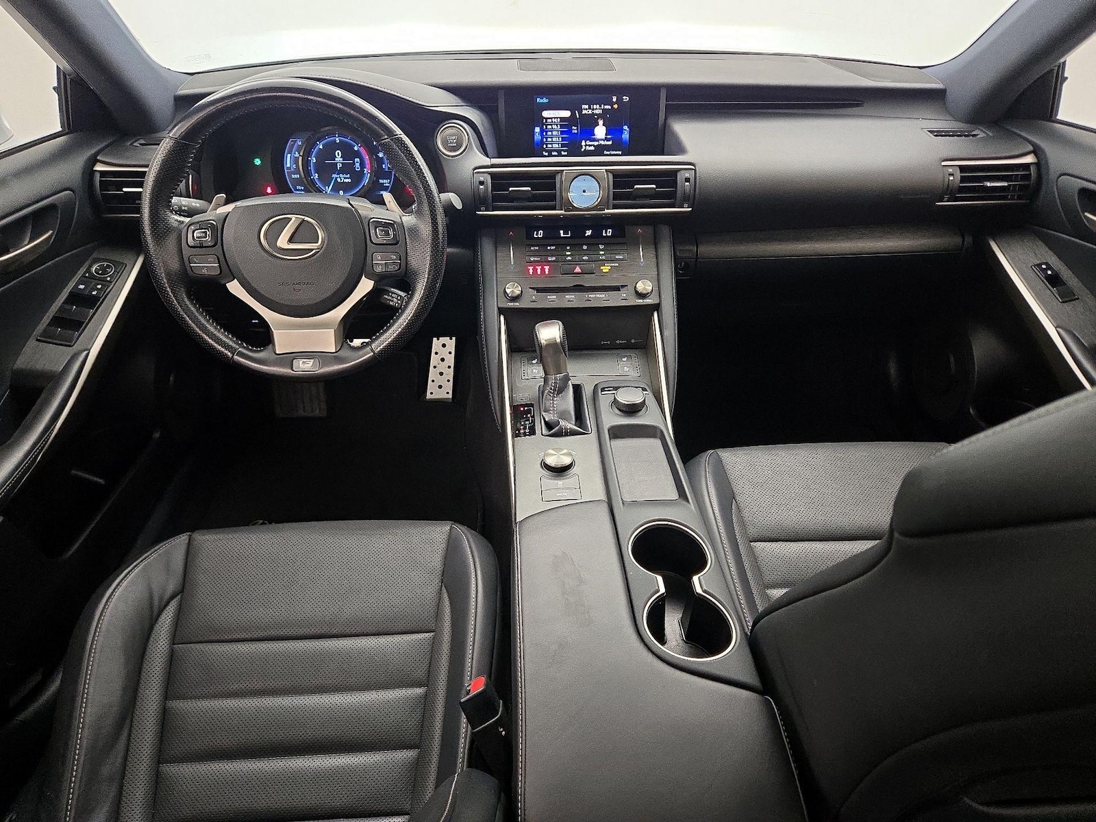 2020 Lexus IS 300 F SPORT - Photo 10