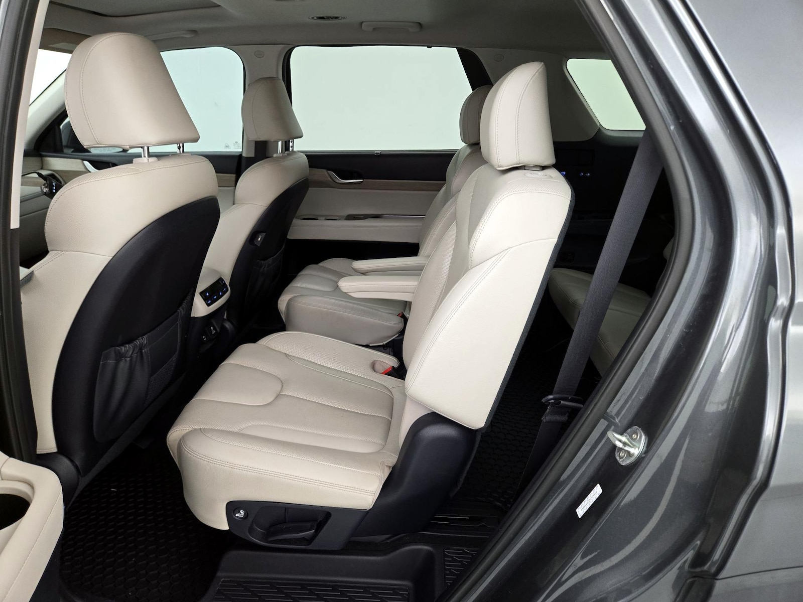 Rear Air Conditioning