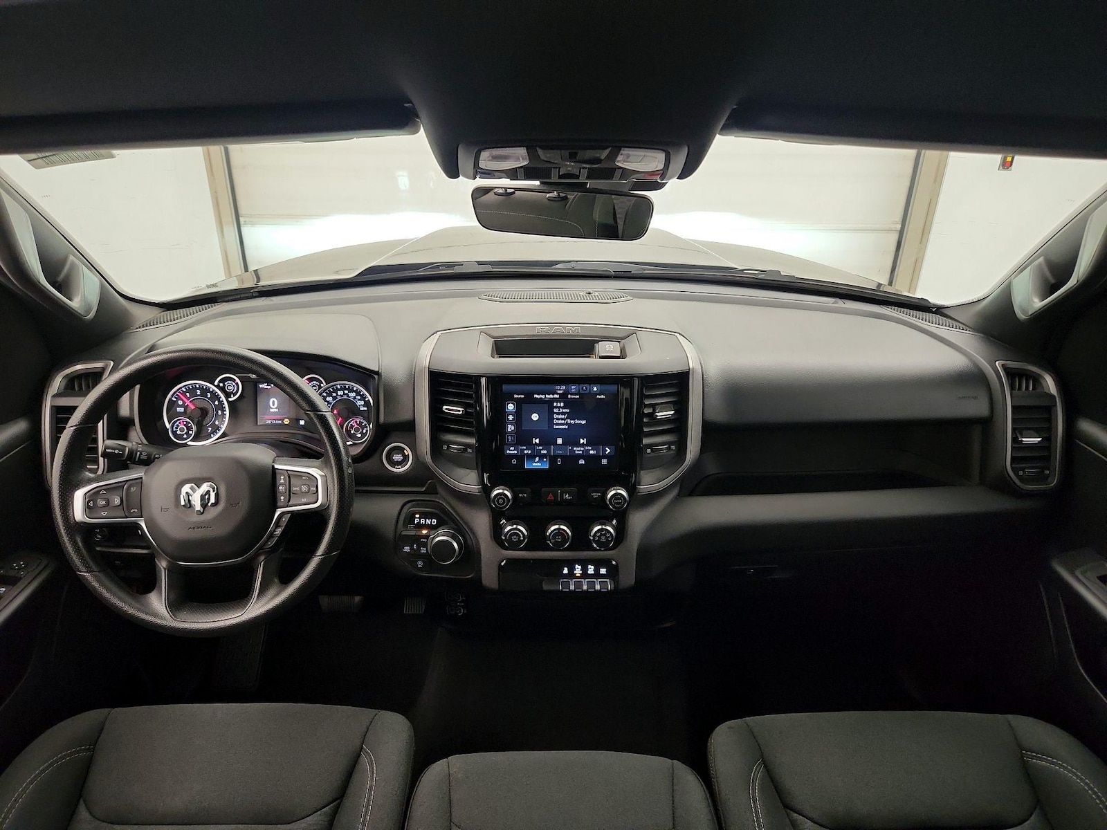 2025 RAM Ram 1500 Pickup Tradesman - Photo 10