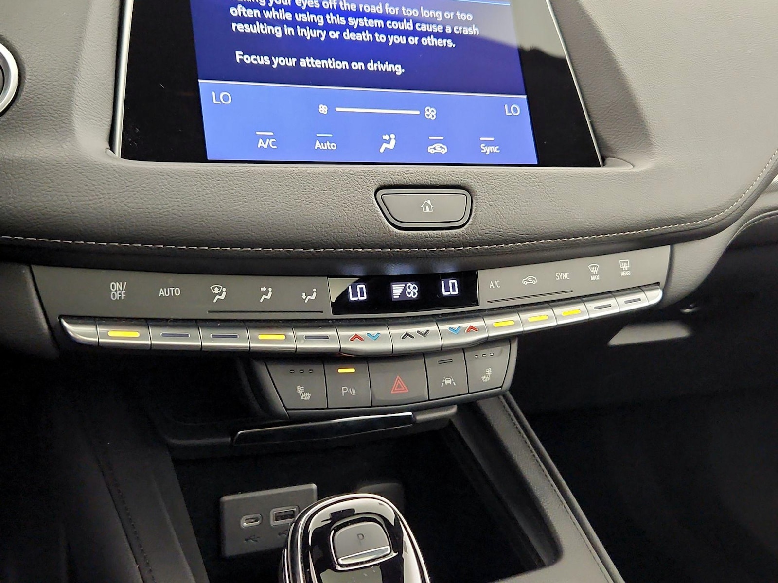 2023 Cadillac XT4 Premium Luxury - Photo 18