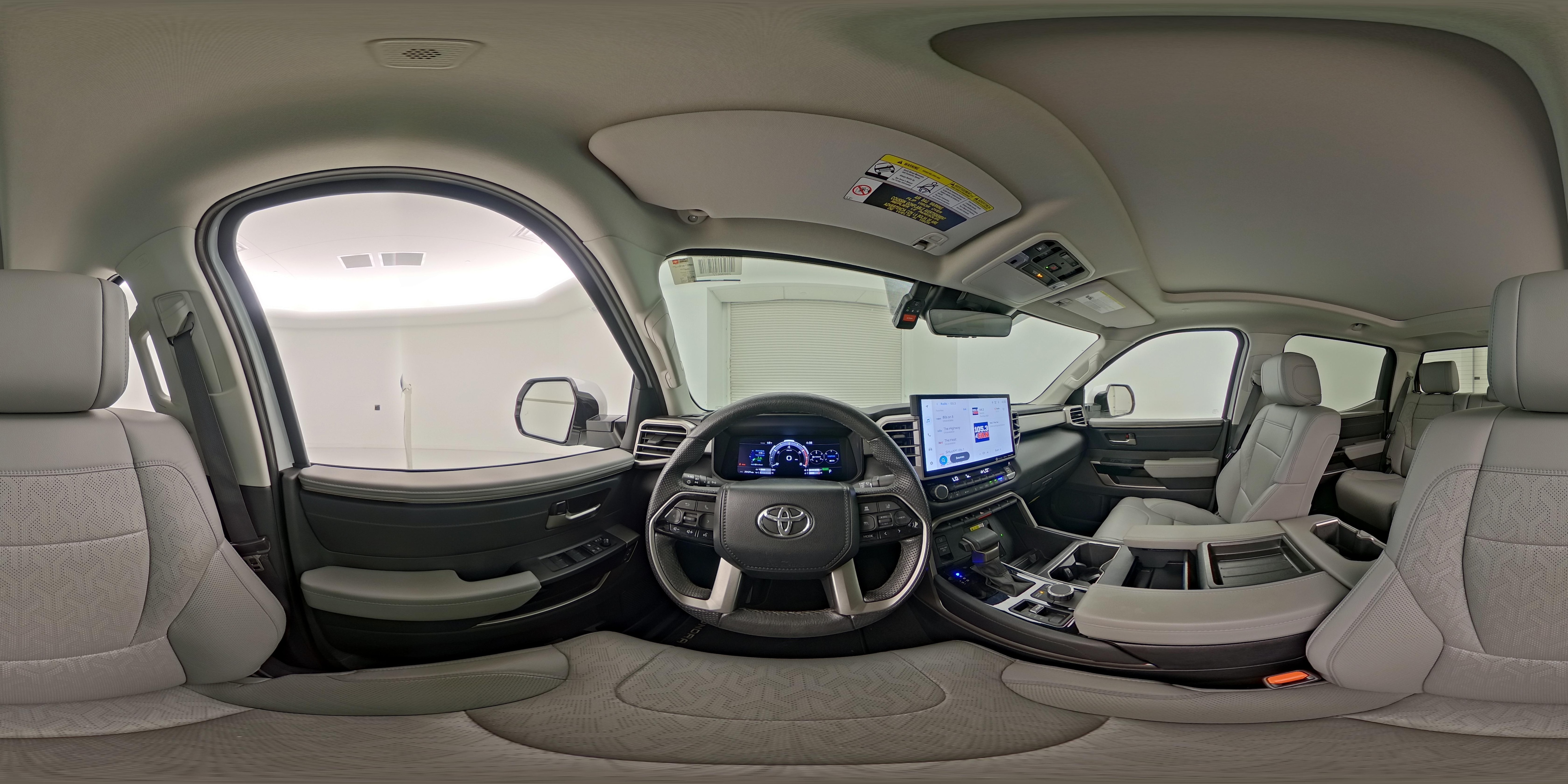 2024 Toyota Tundra Limited - Photo 26