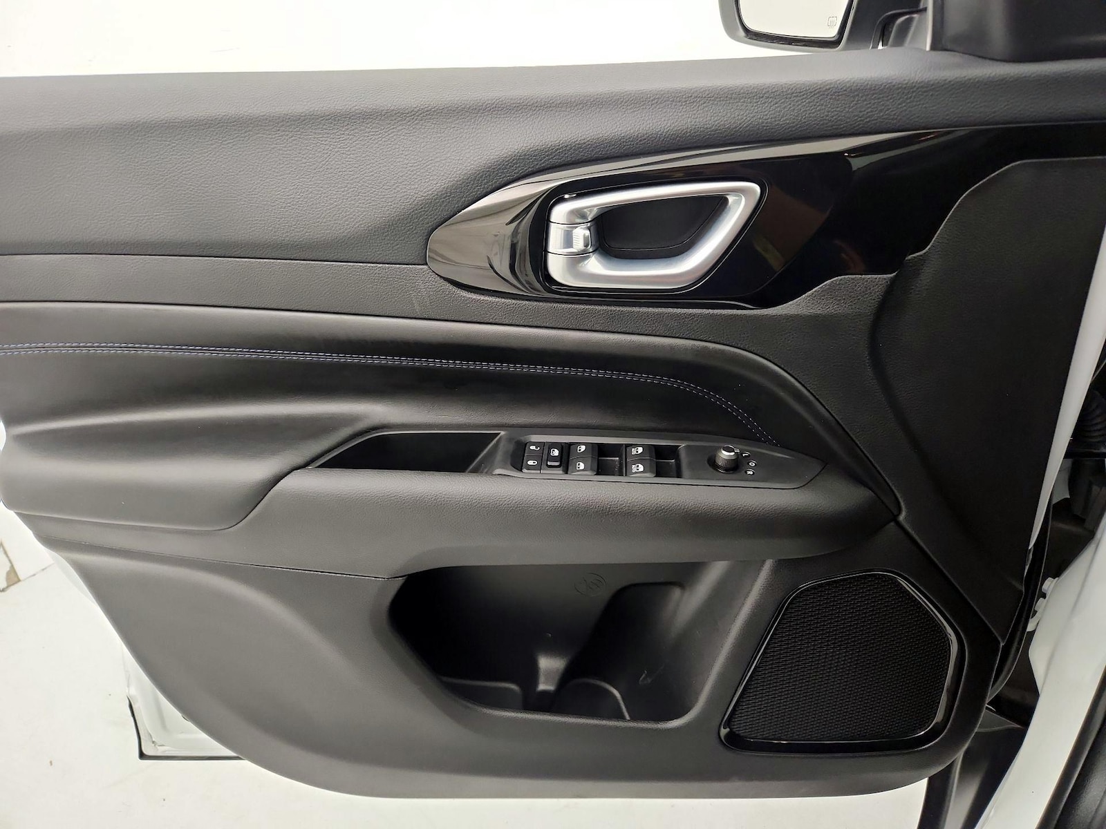 2026 Jeep Compass Latitude Altitude - Photo 13