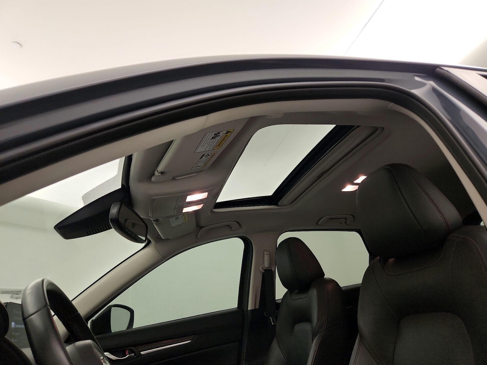 Sunroof(s) & Overhead Airbags