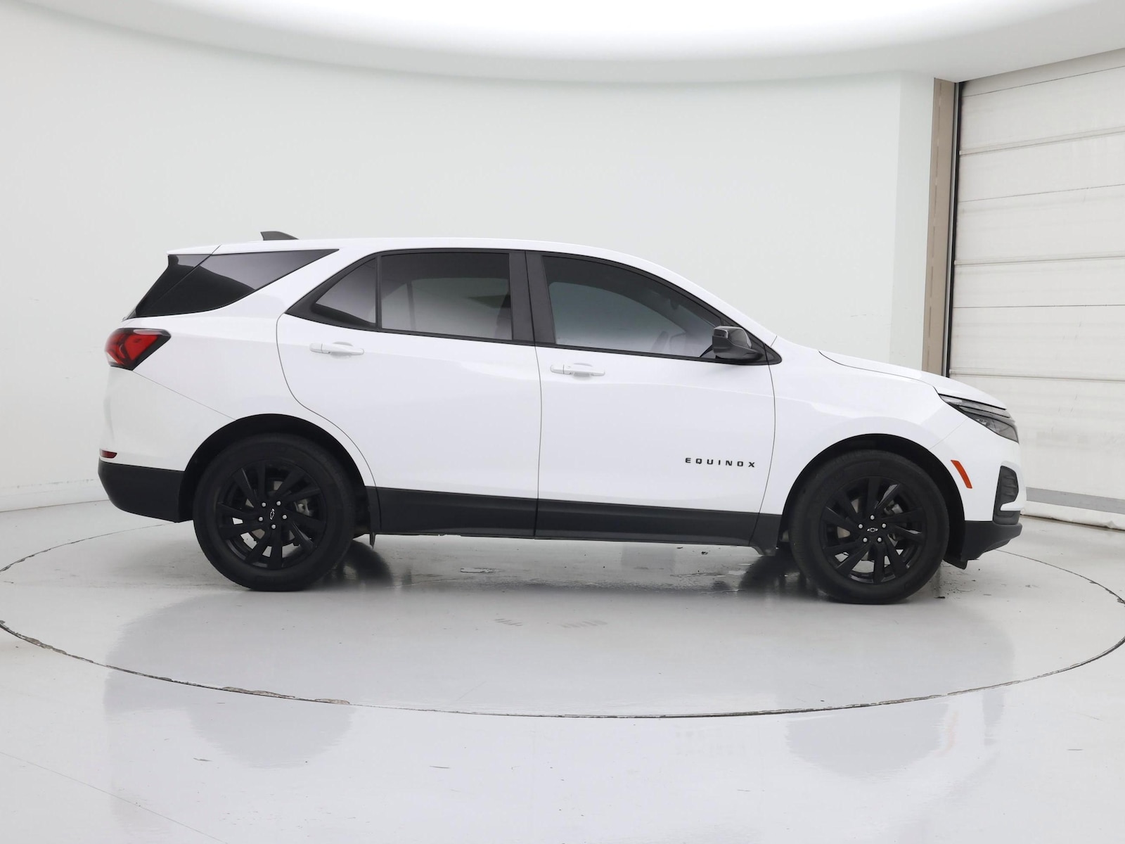 2024 Chevrolet Equinox LS - Photo 8