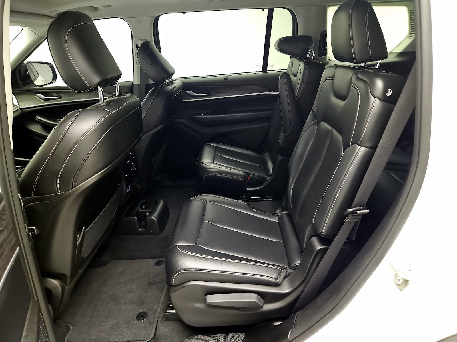 Rear Air Conditioning