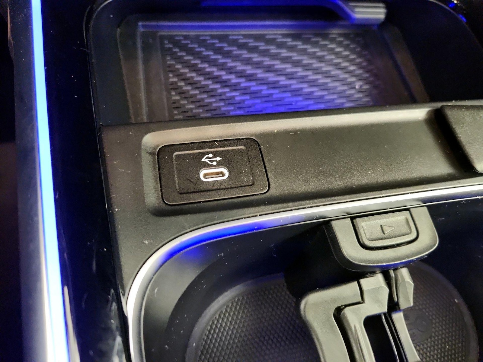 2026 Mercedes-Benz GLB GLB 250 - Photo 19