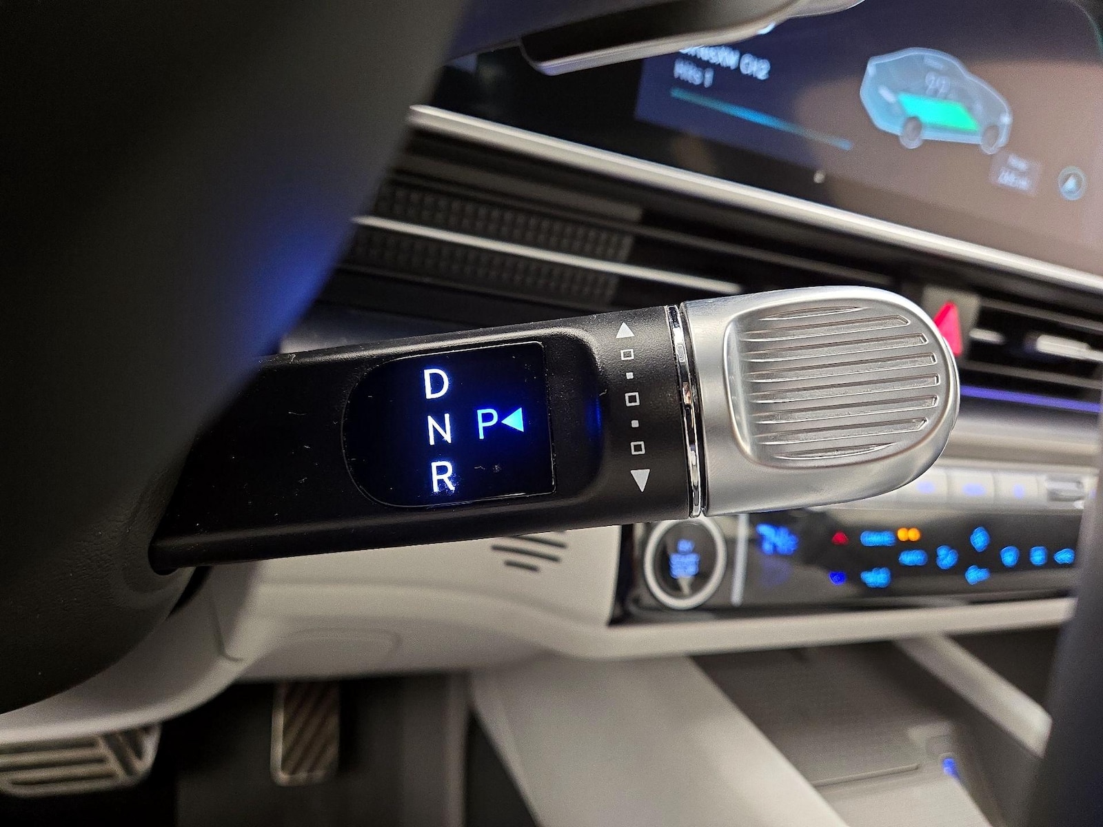 2023 Hyundai IONIQ 6 Limited - Photo 19